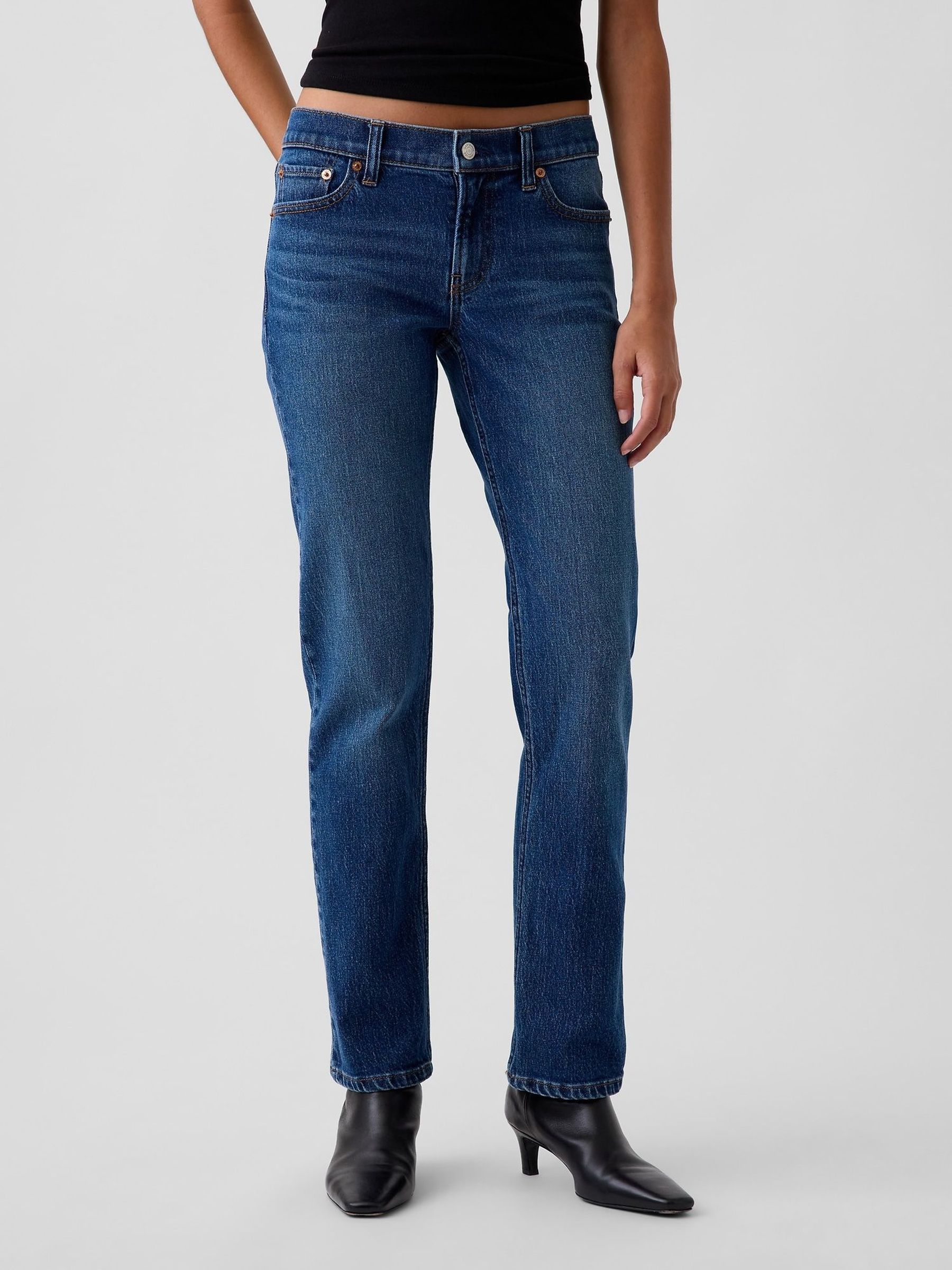 Medium Wash - Low Rise '90s Slim Straight Jeans