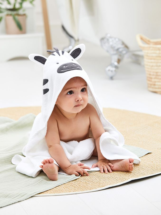 White Zebra Character Hooded Towel (322551) | £19.50