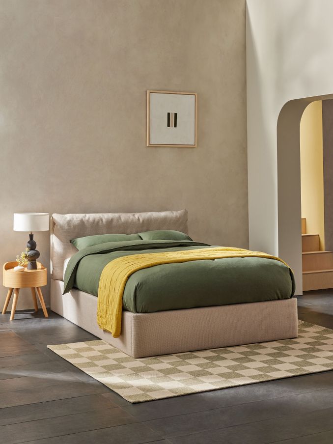 Harlow Ottoman Storage Bed Frame in Oatmeal (400716) | £799 - £999