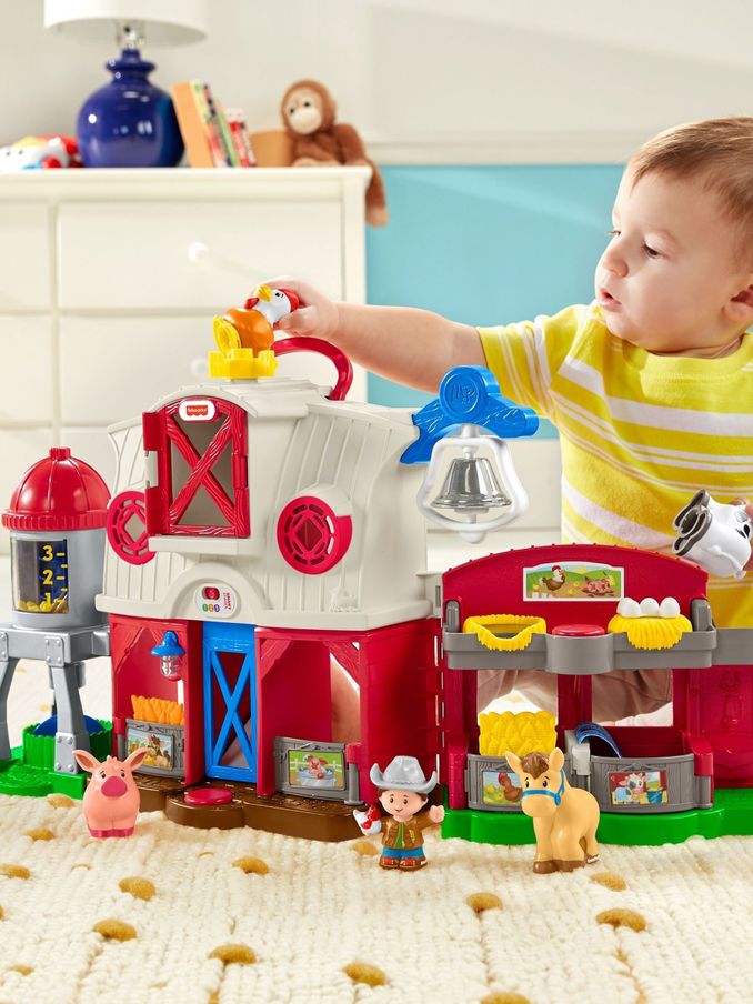 Fisher Price Little People Caring Farm (514437) | £49