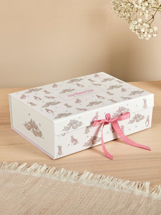 White Medium Flopsy Bunny Gift Box (581344) | £2