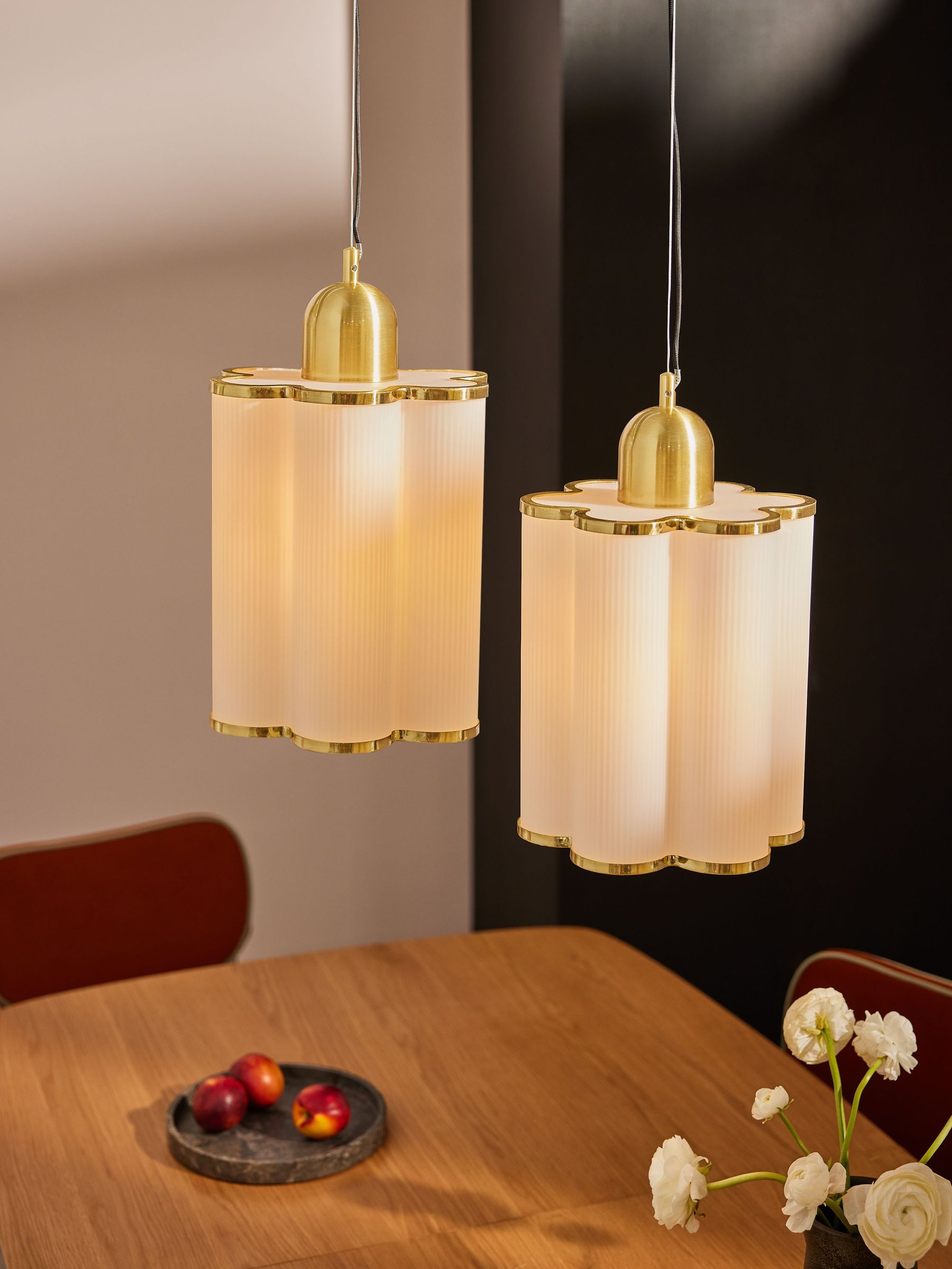 Single Pendant Stella Light in Brass (600890) | £38