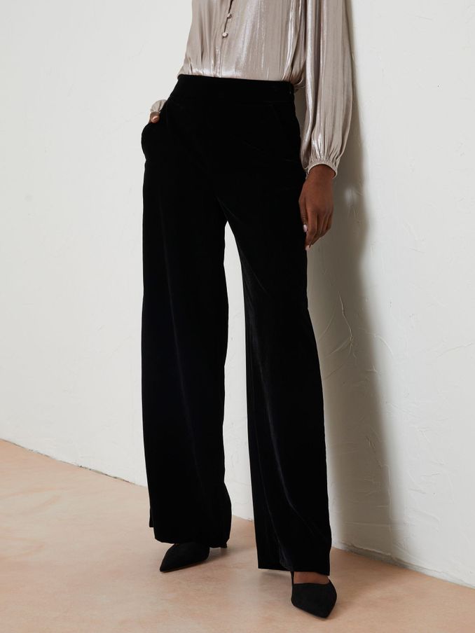Black Wide Leg Velvet Trousers (607181) | £40