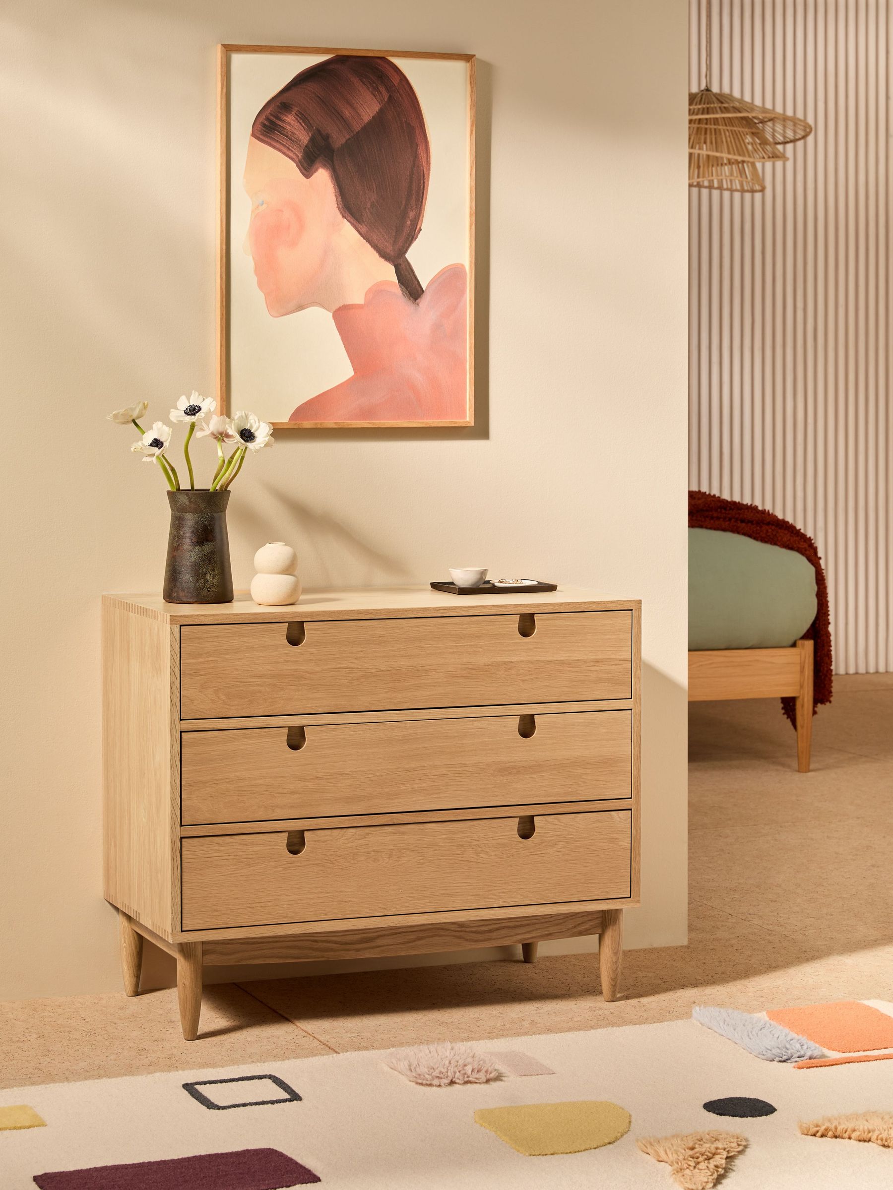 Penn 3 Drawer Chest of Drawers in Oak (628846) | £799