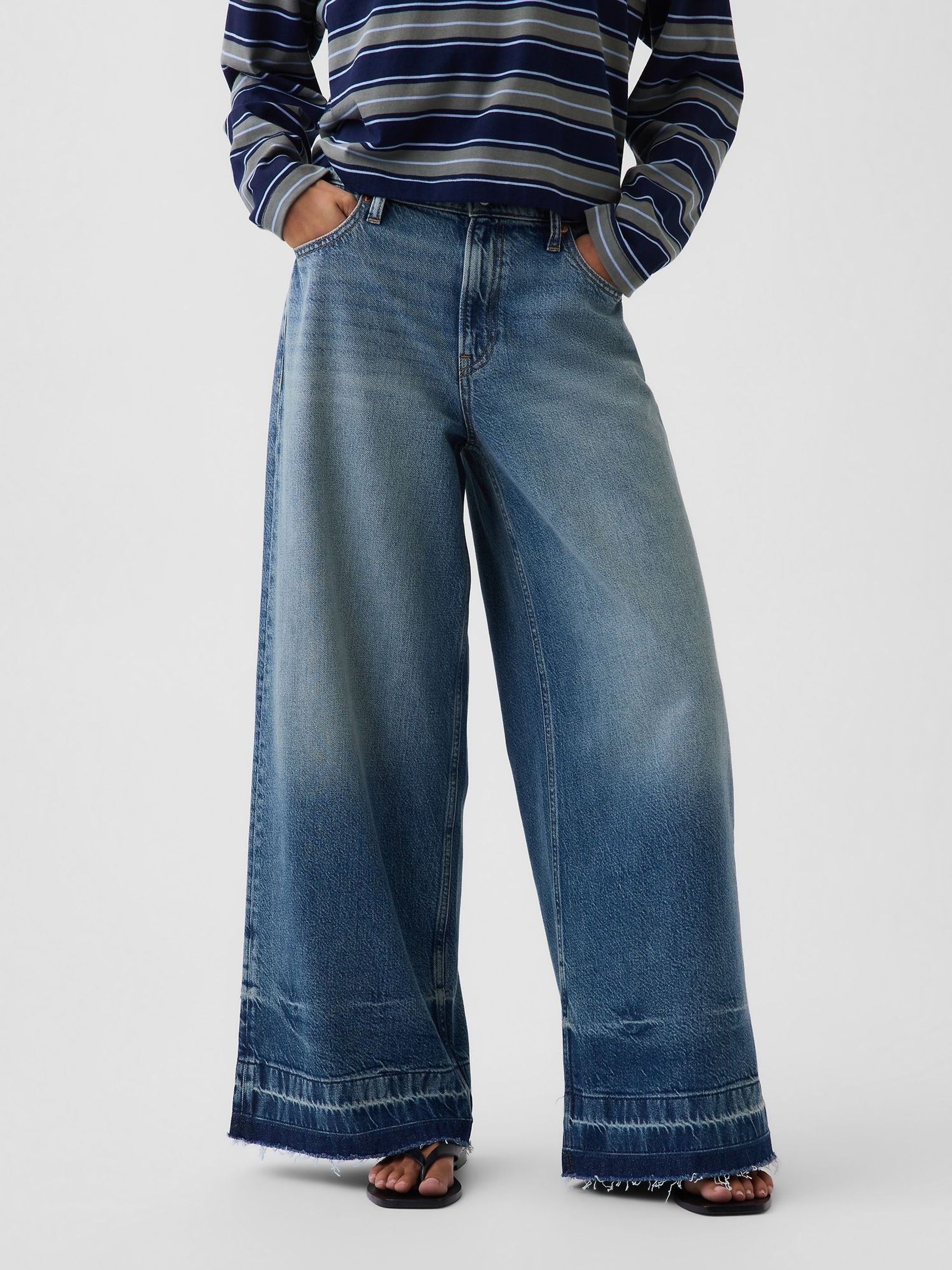 Medium Wash - Mid Rise Stripe Baggy Jeans
