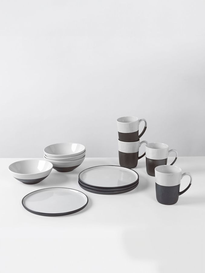 Broste Copenhagen White Esrum Dinnerware Breakfast Set (661290) | £189