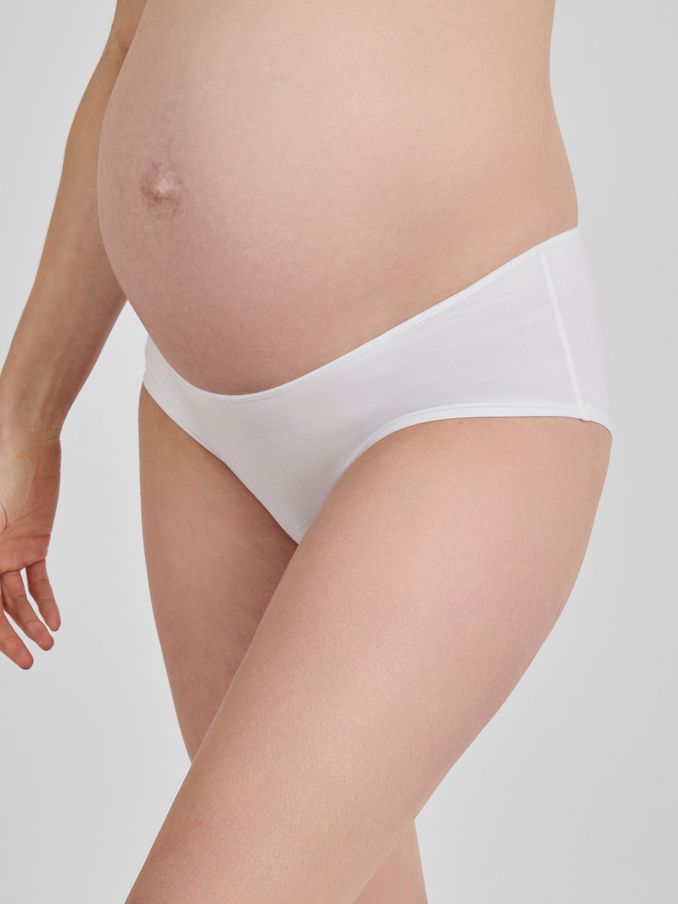 White 3-Pack Maternity Knicker Shorts (962724) | £16