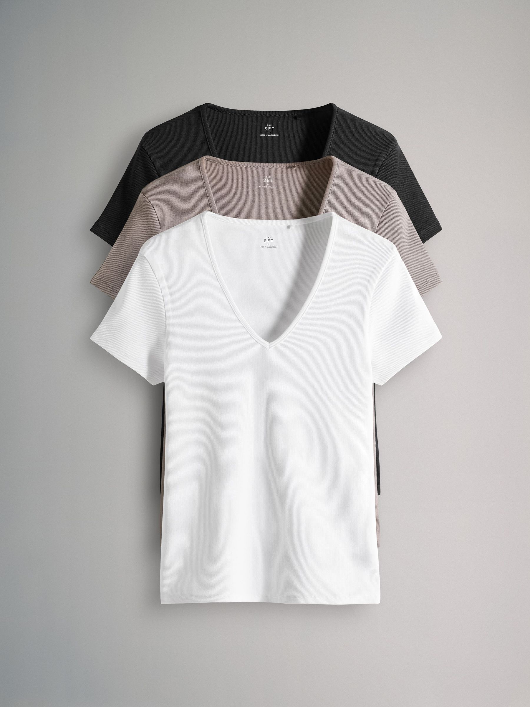 3 Pack Ribbed V-Neck Short Sleeved T-Shirts (AB4668) | £16