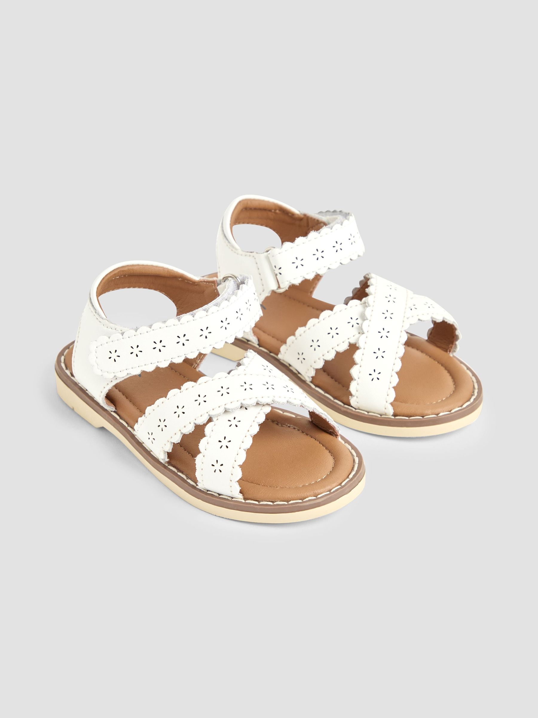 White Cross-Over Leather Sandals (AC8317) | £24 - £26