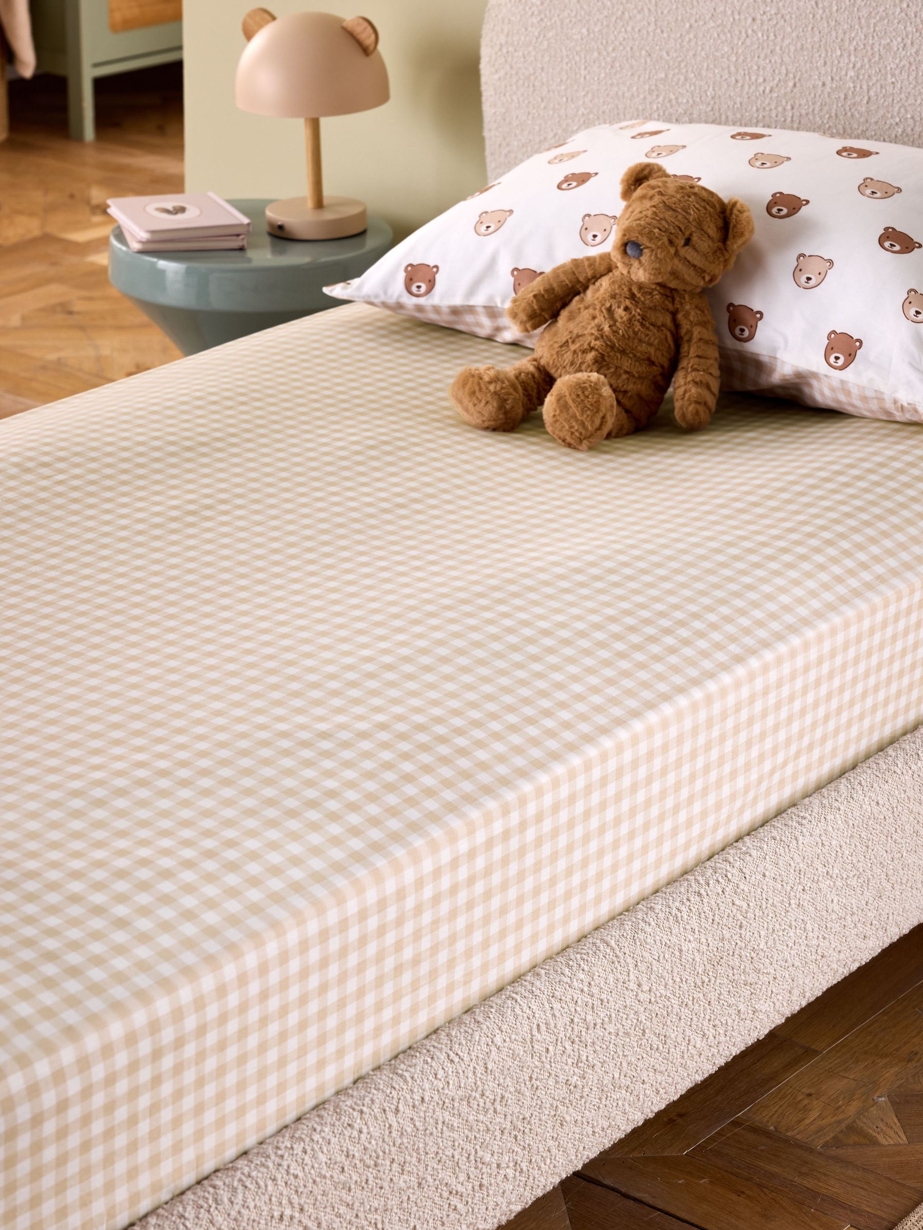 Natural Fitted Polka Dot 180 Thread Count Fitted Sheet (AD0040) | £15 - £20