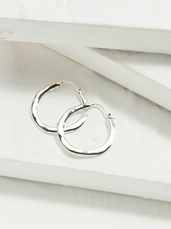 Silver Tone Hammered Hoop Earrings (AD6894) | £12.50