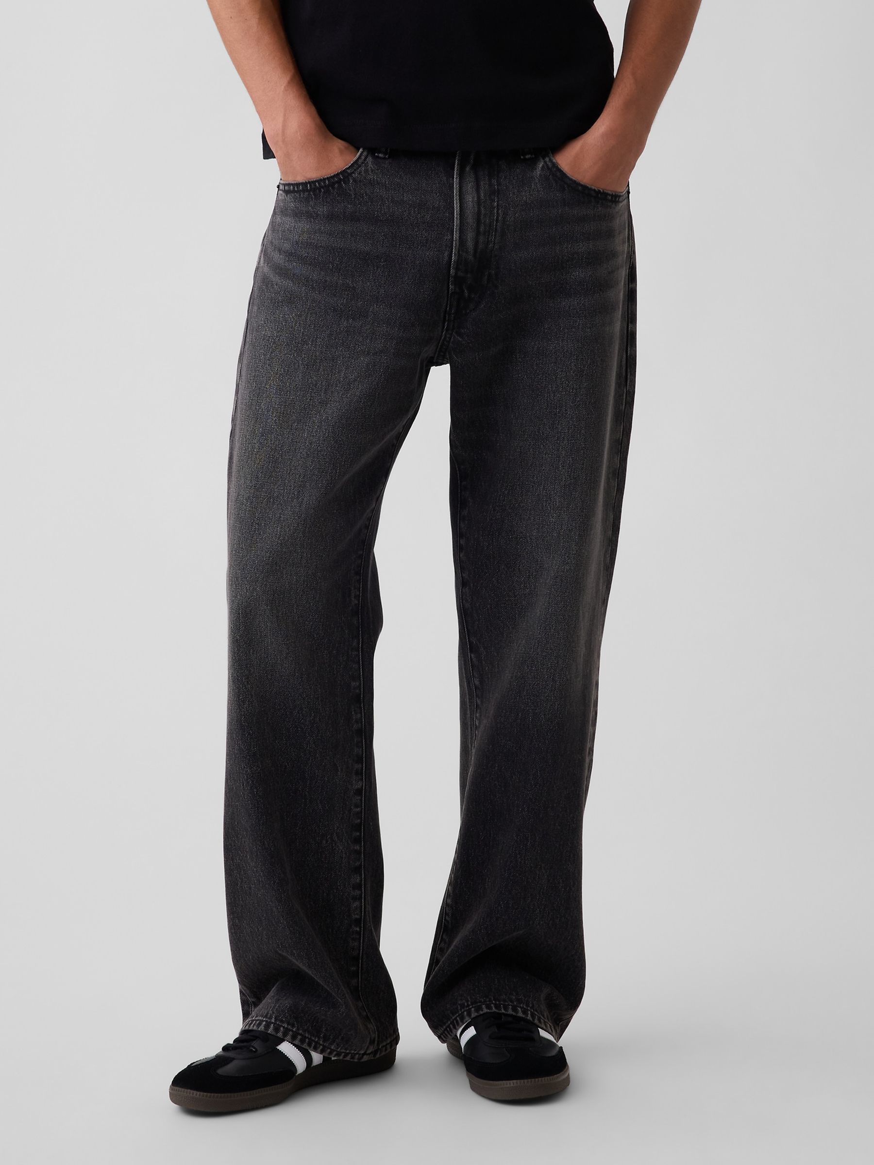 Black Wash - Regular Bootcut Jeans