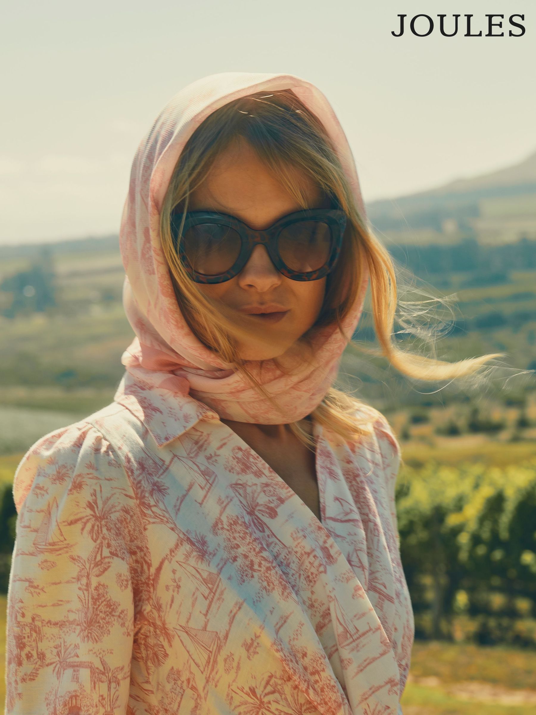 Abberton Pink & White Lightweight Printed Scarf (AG5419) | £16