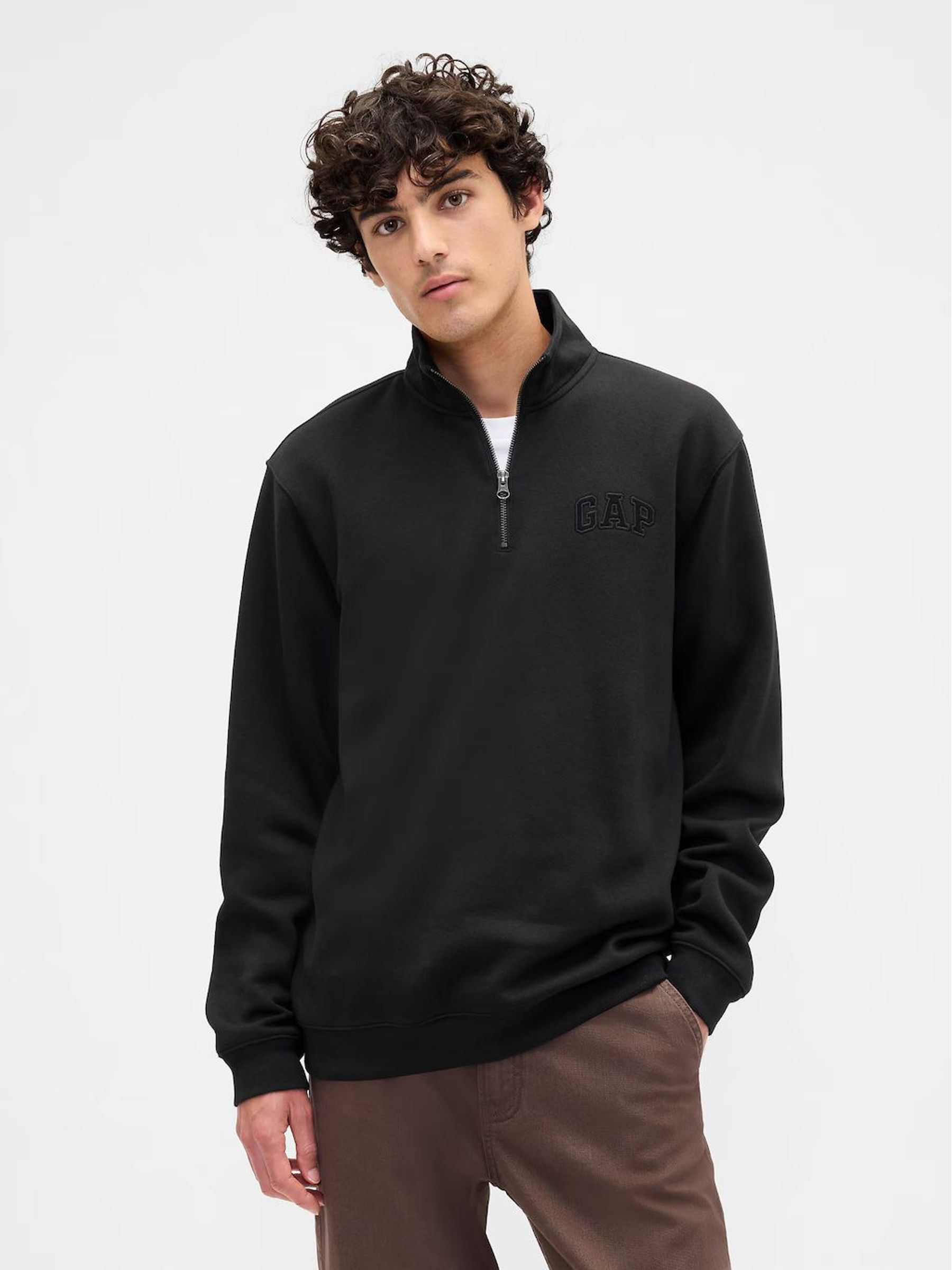 Black - Regular Relaxed Logo Quarter-zip Sweatshirt