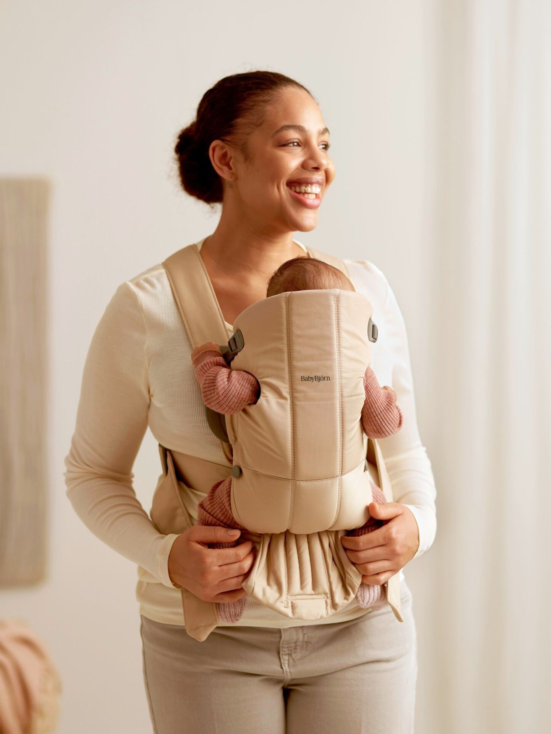 BabyBjörn Beige Baby Carrier Mini Woven (AH3068) | £89