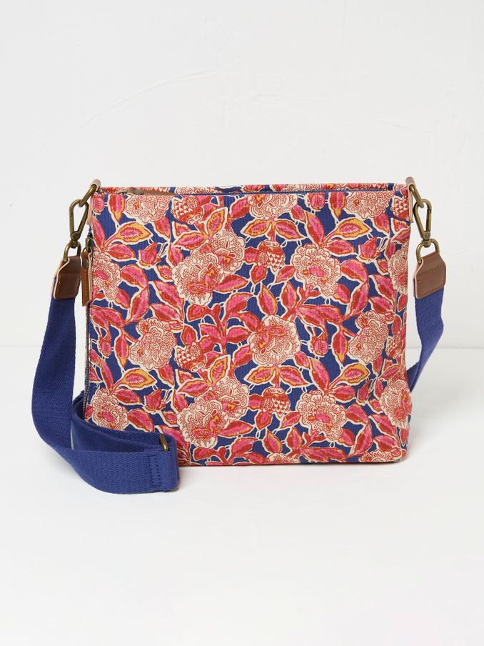 Kingston Dark Pink Canvas Bag (AJ7468) | £20
