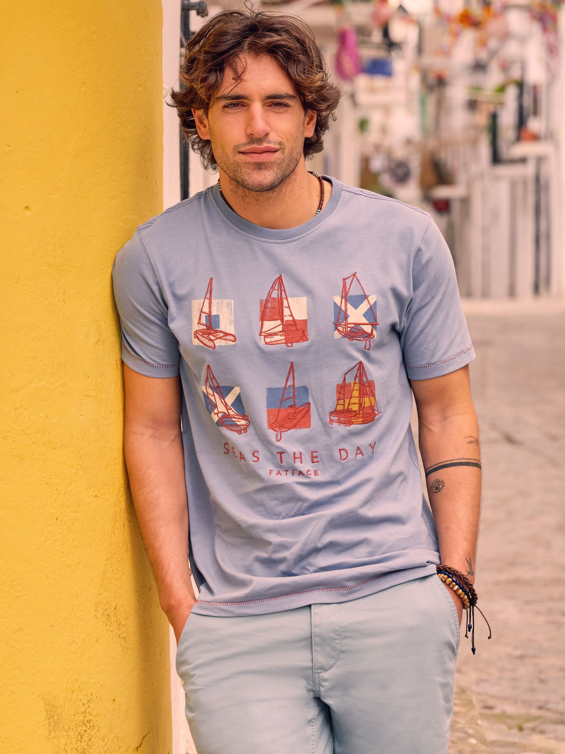 Light Blue Summer Boats Tshirt (AK4877) | £28