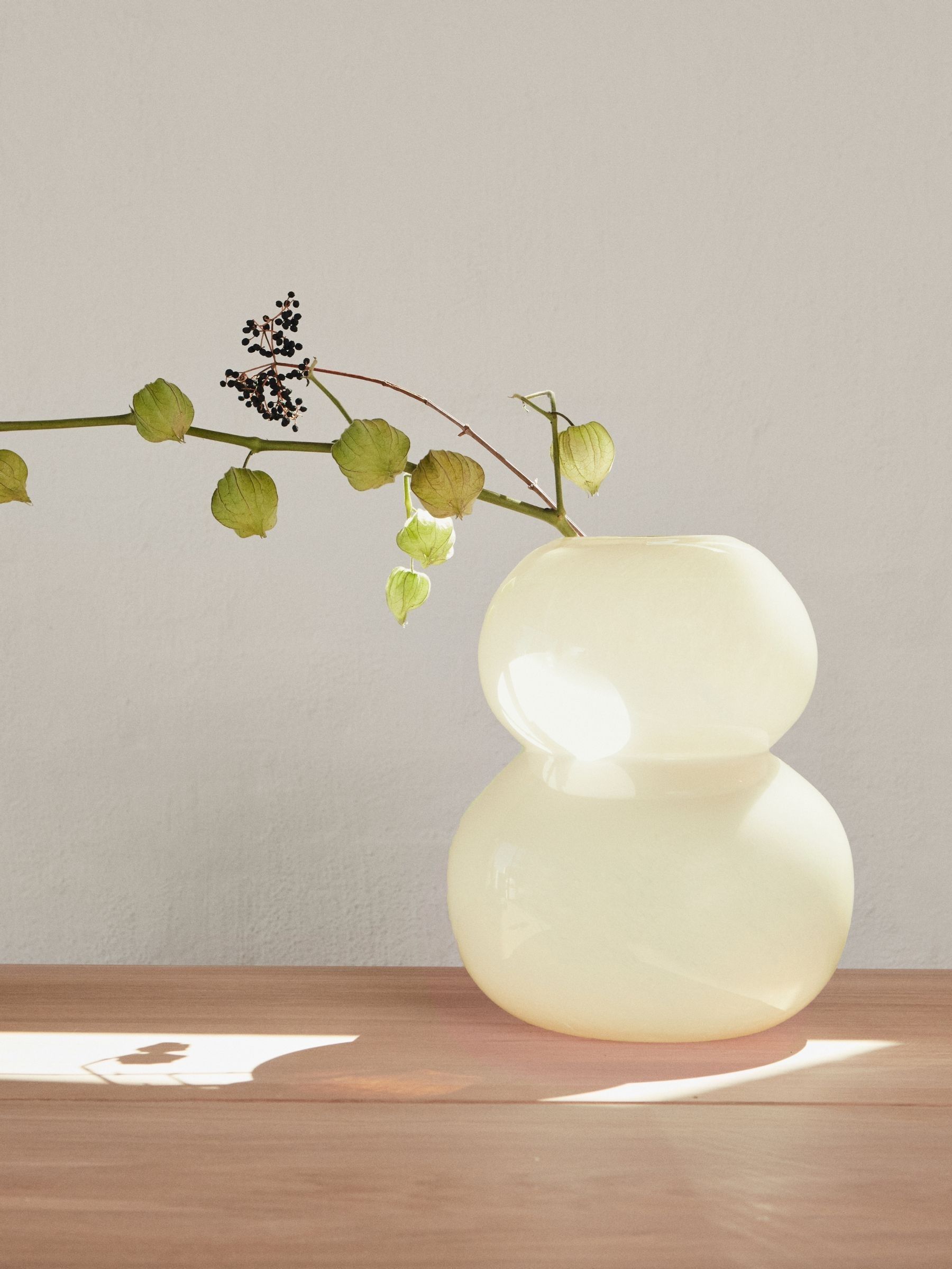 OYOY Living Vanilla Lasi Large Vase (AK5038) | £130
