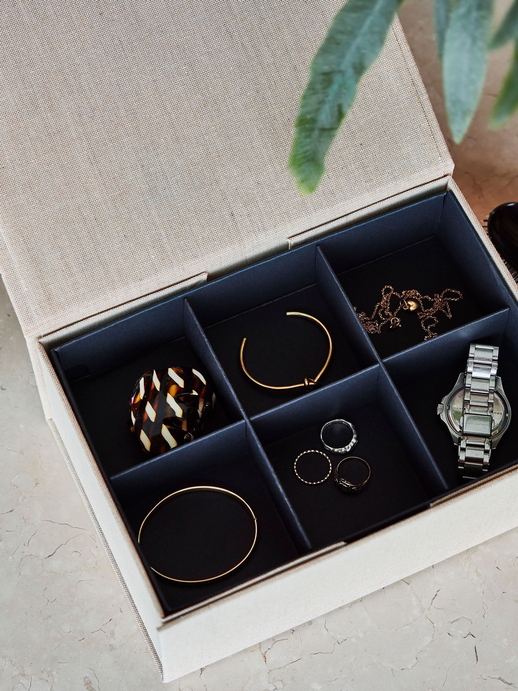 OYOY Living Clay Hako Jewellery Storage Box (AK5058) | £35