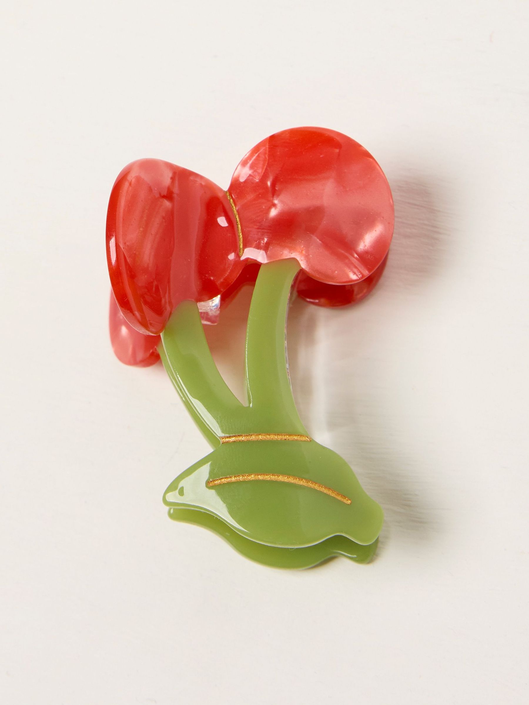 Red Cherry Claw Clip (AK8340) | £10.50