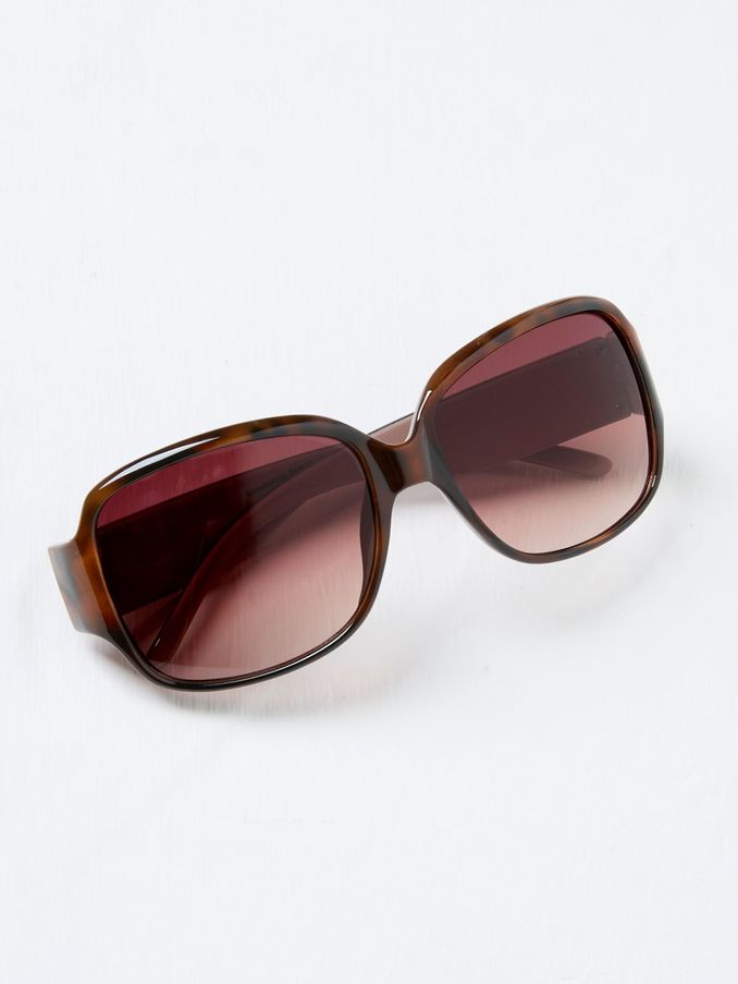 Tortoiseshell Brown Olivia Oversized Sunglasses (AK8580) | £28