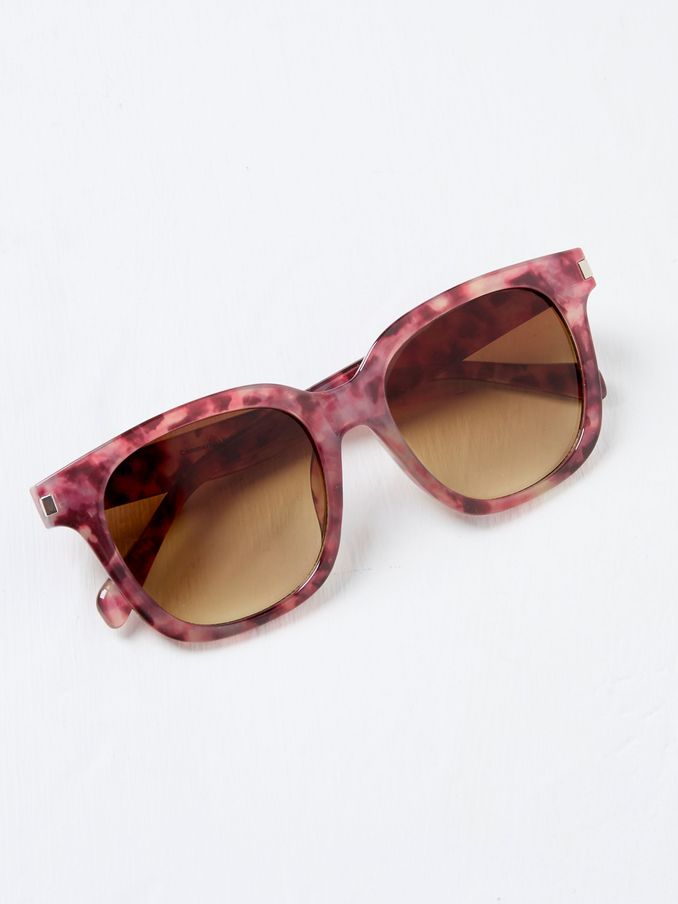 Pink Pia Sunglasses (AK8582) | £25