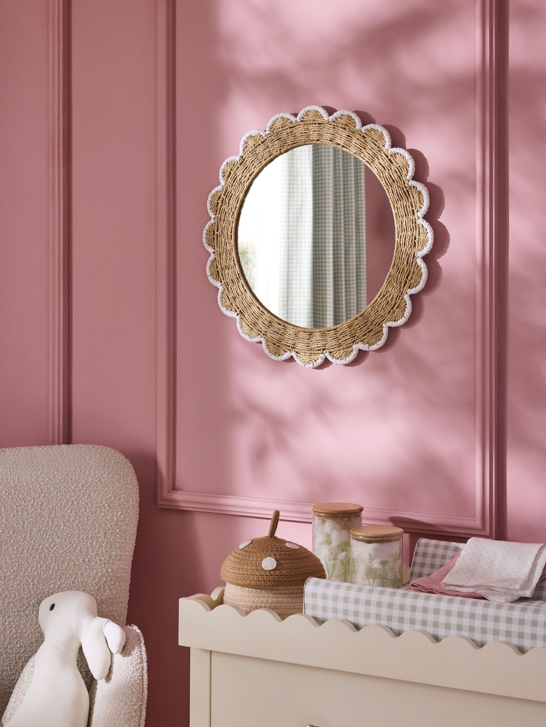 Natural & White Elodie Scallop Kids Mirror (AK9707) | £36