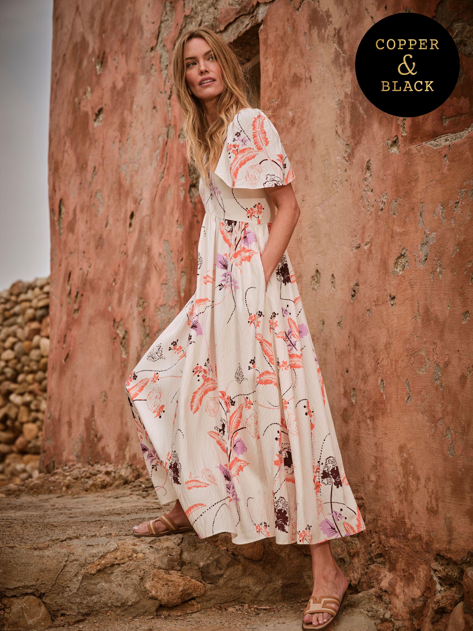Marlowe Ivory Gathered Sleeve Printed Dress (AL1848) | £89