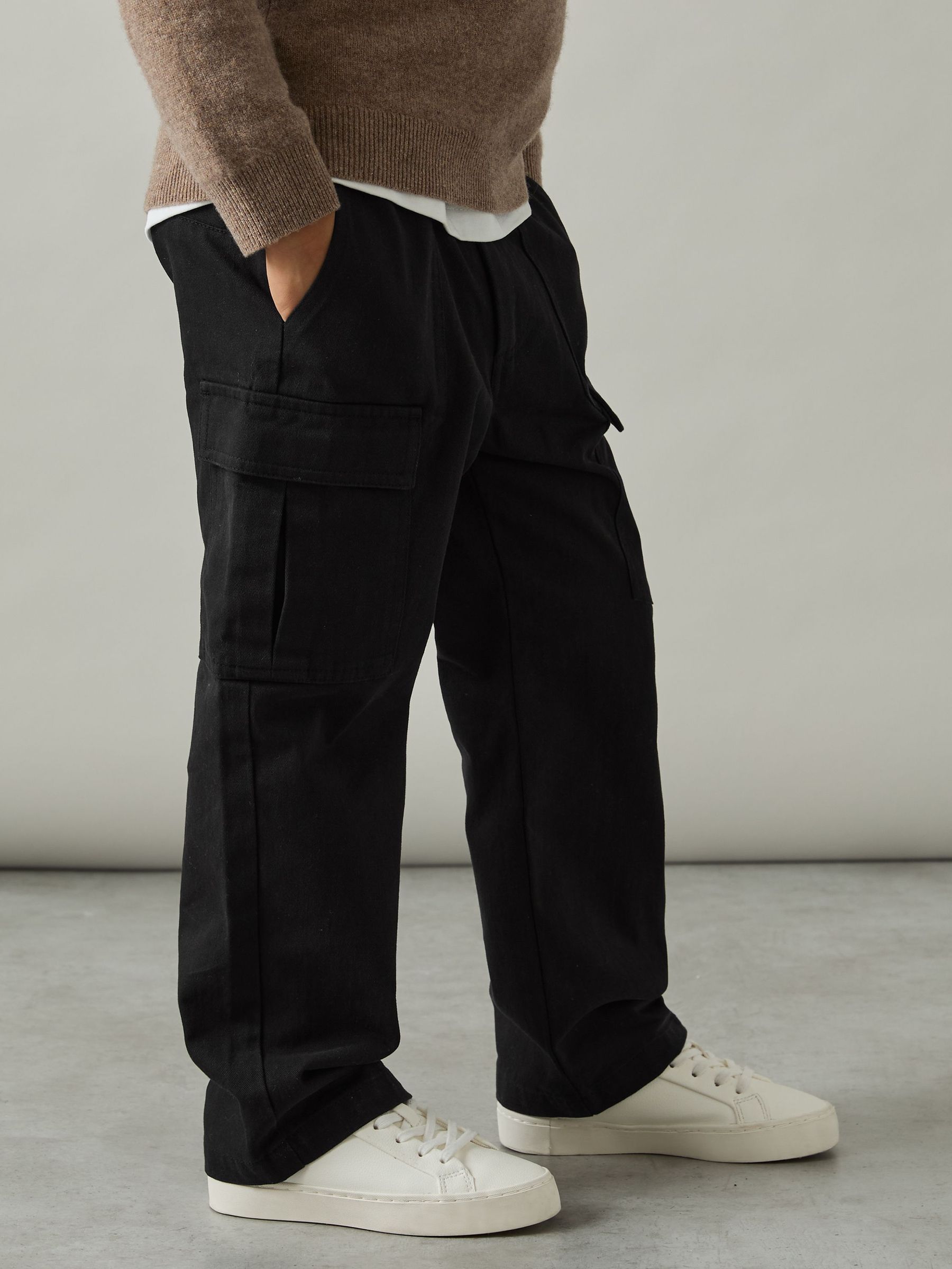 9-13 yrs 100% Cotton Straight Leg Cargo Trousers in Black (AM3304) | £30