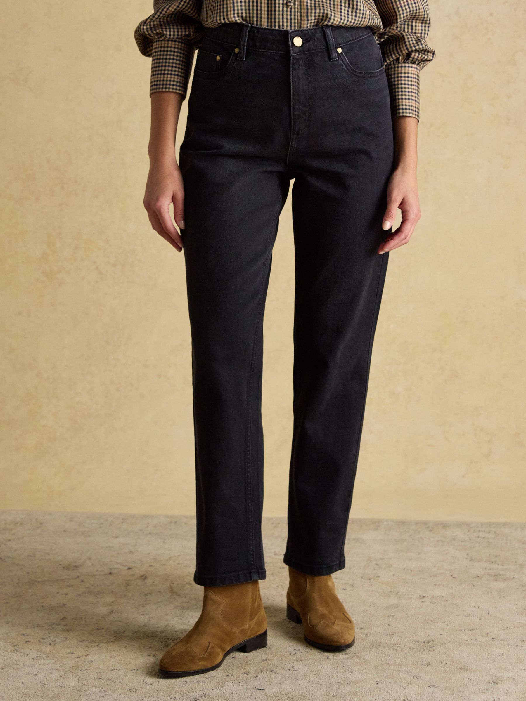 Black Straight Fit Mid Rise Jeans (AM8405) | £59