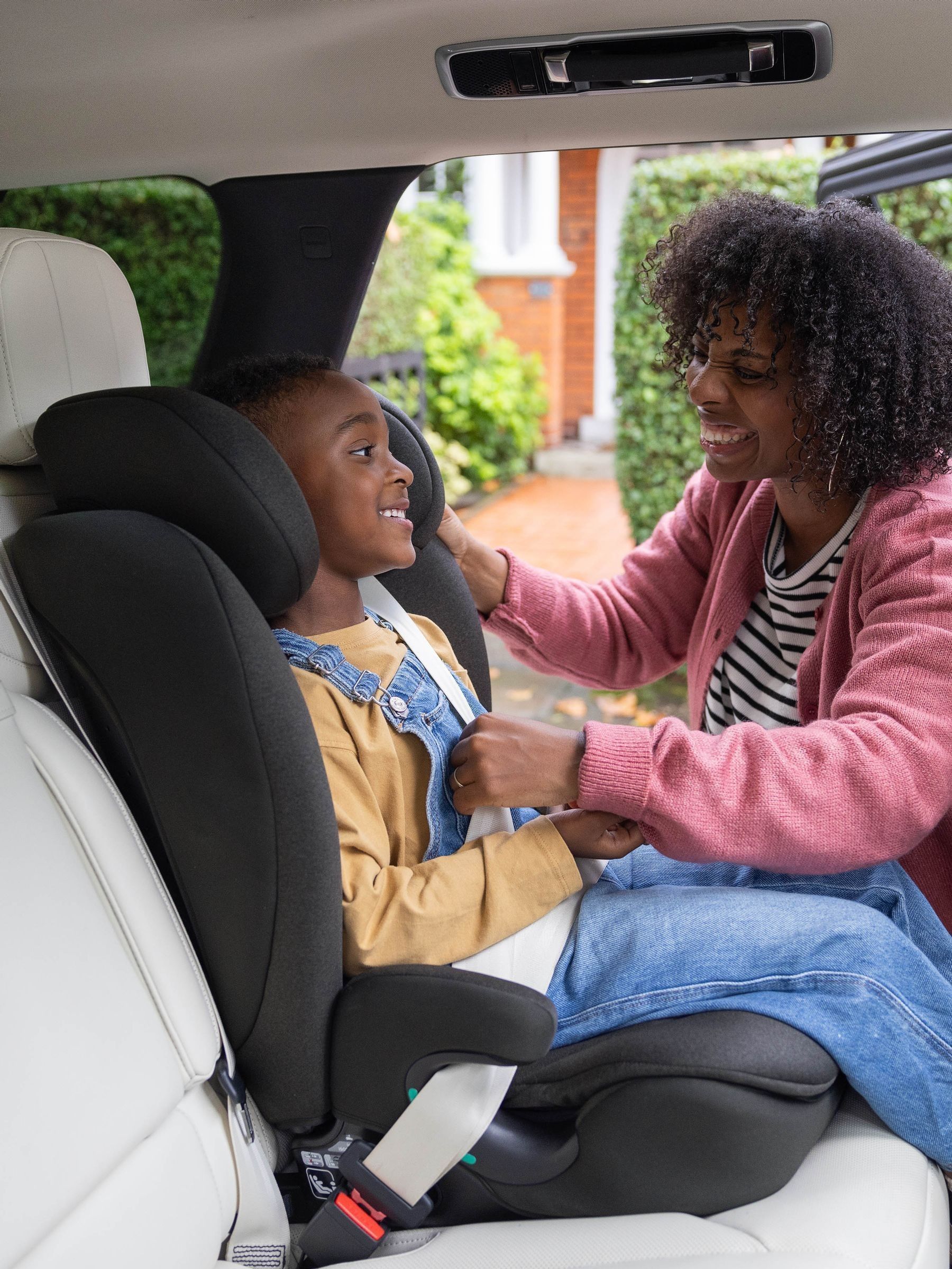 Joie Shale I Irvana 123 Car Seat (AN2475) | £140