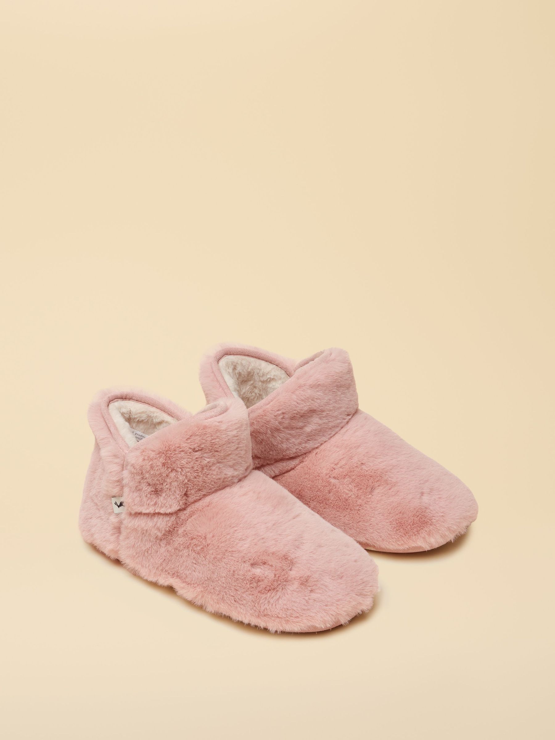Women's Cabin Luxe Pink Faux Fur Slipper Boots