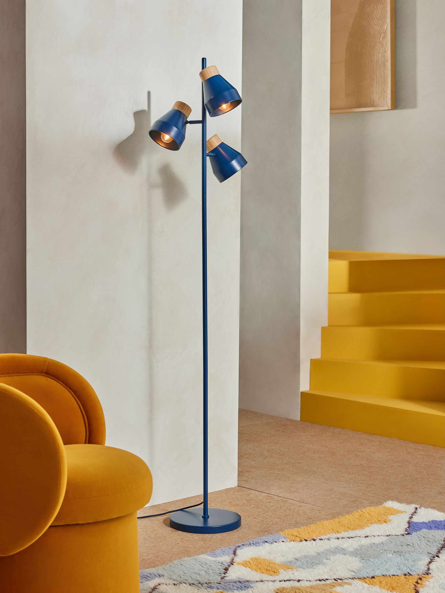 Albert Floor Lamp in Navy (AN6833) | £139