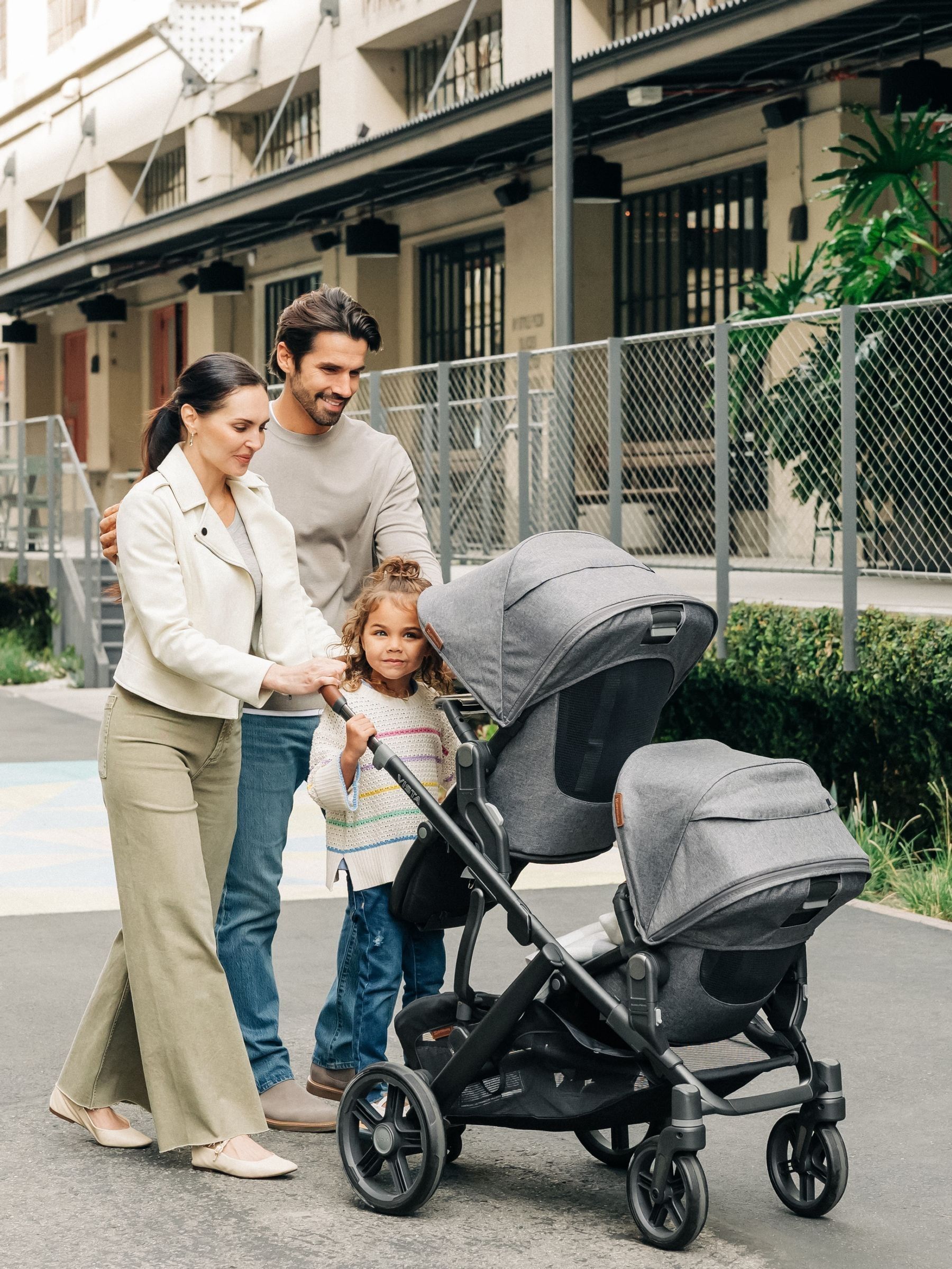 UPPAbaby Greyson VISTA V3 Pushchair (AN6985) | £1,100