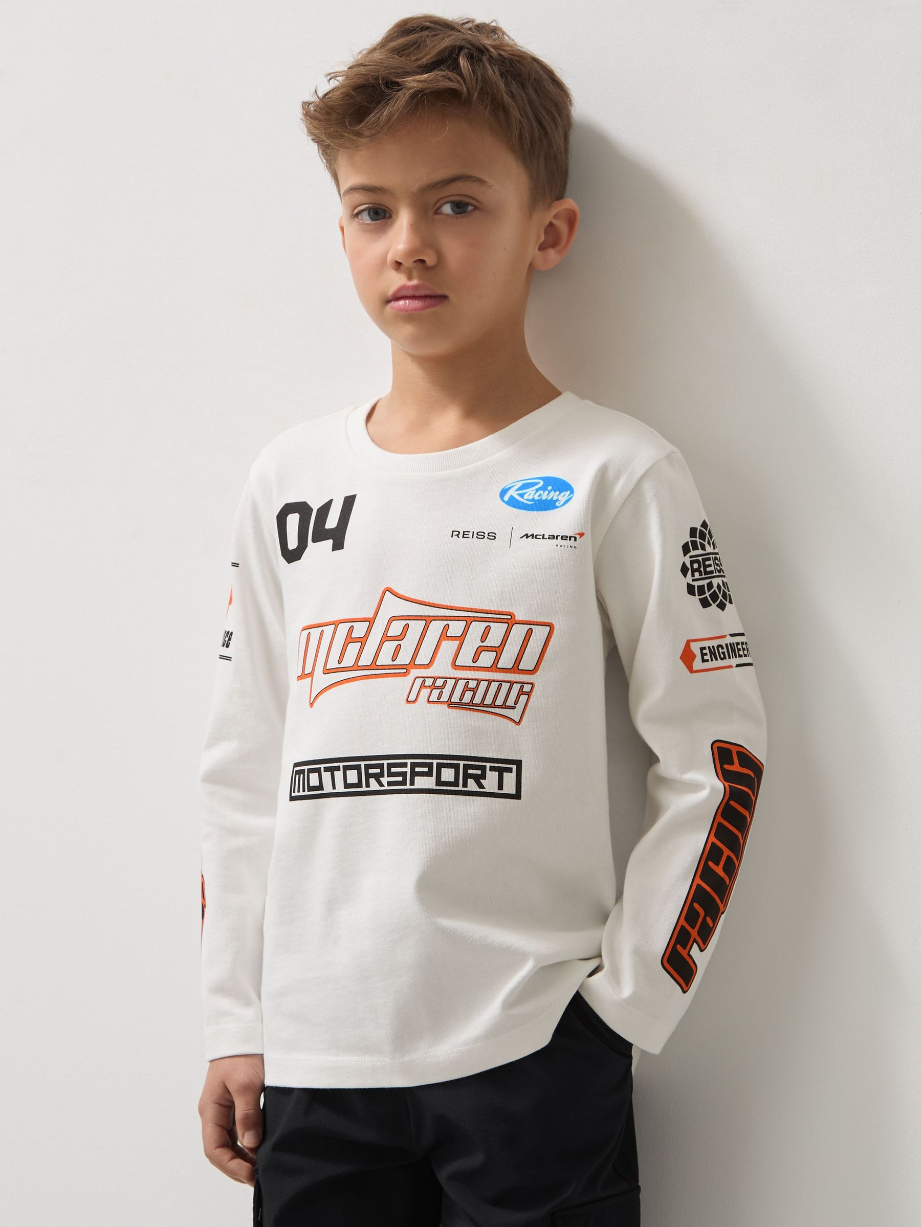 9-13 yrs McLaren F1 Team Cotton Logo T-Shirt Unisex Fit in White (AP0322) | £36