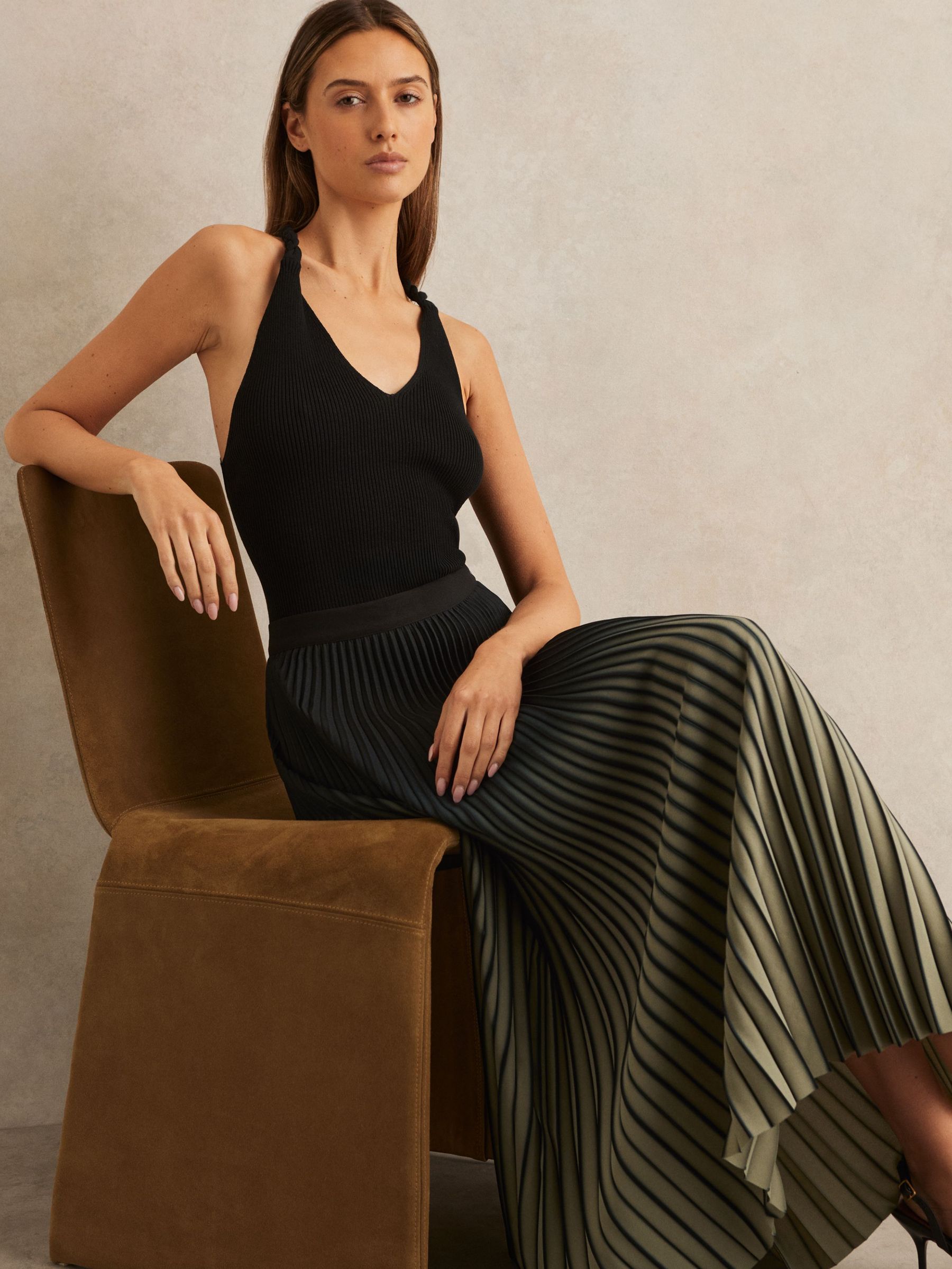 Ombre Pleated Midi Skirt in Khaki/Black (AR6482) | £158