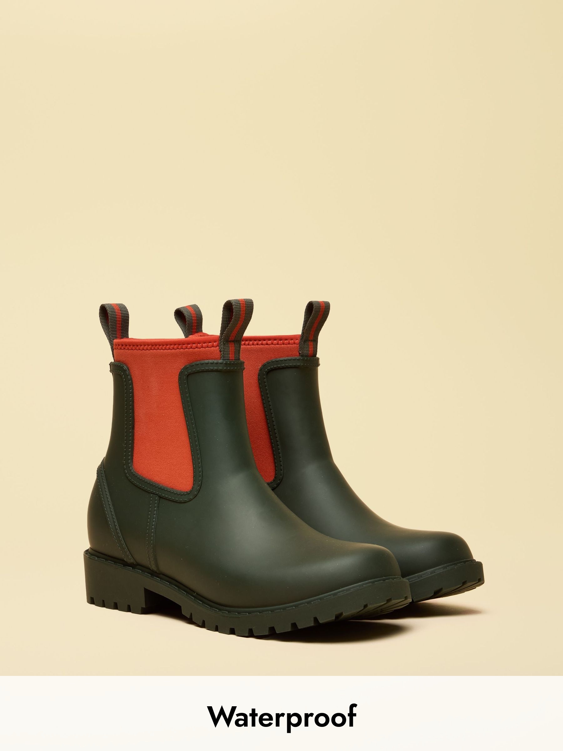 Oakfield Green Short Neoprene Lined Wellies (AT2446) | £60
