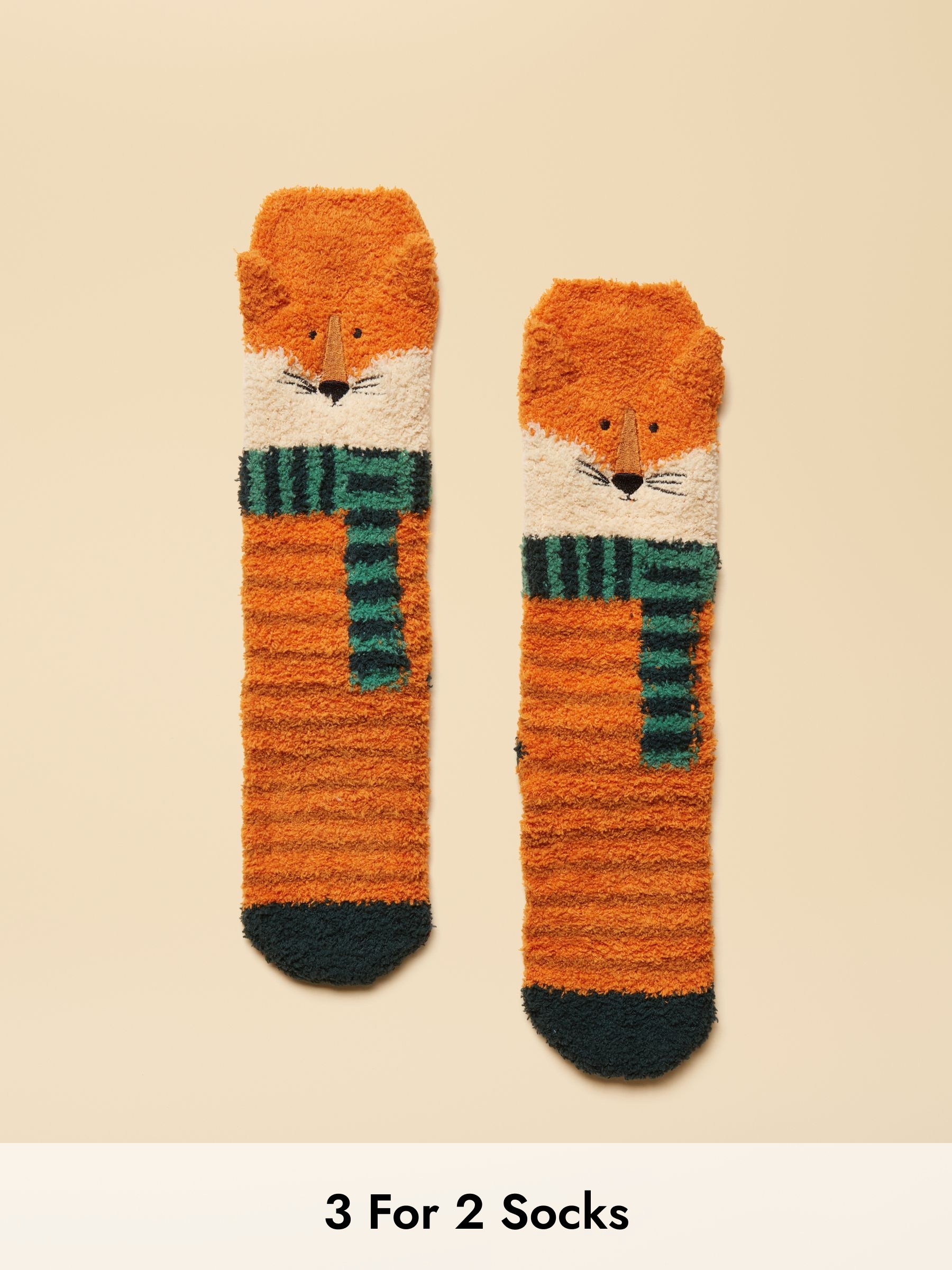 Kids' Fluffy Orange Fox Socks (AT2740) | £6.95