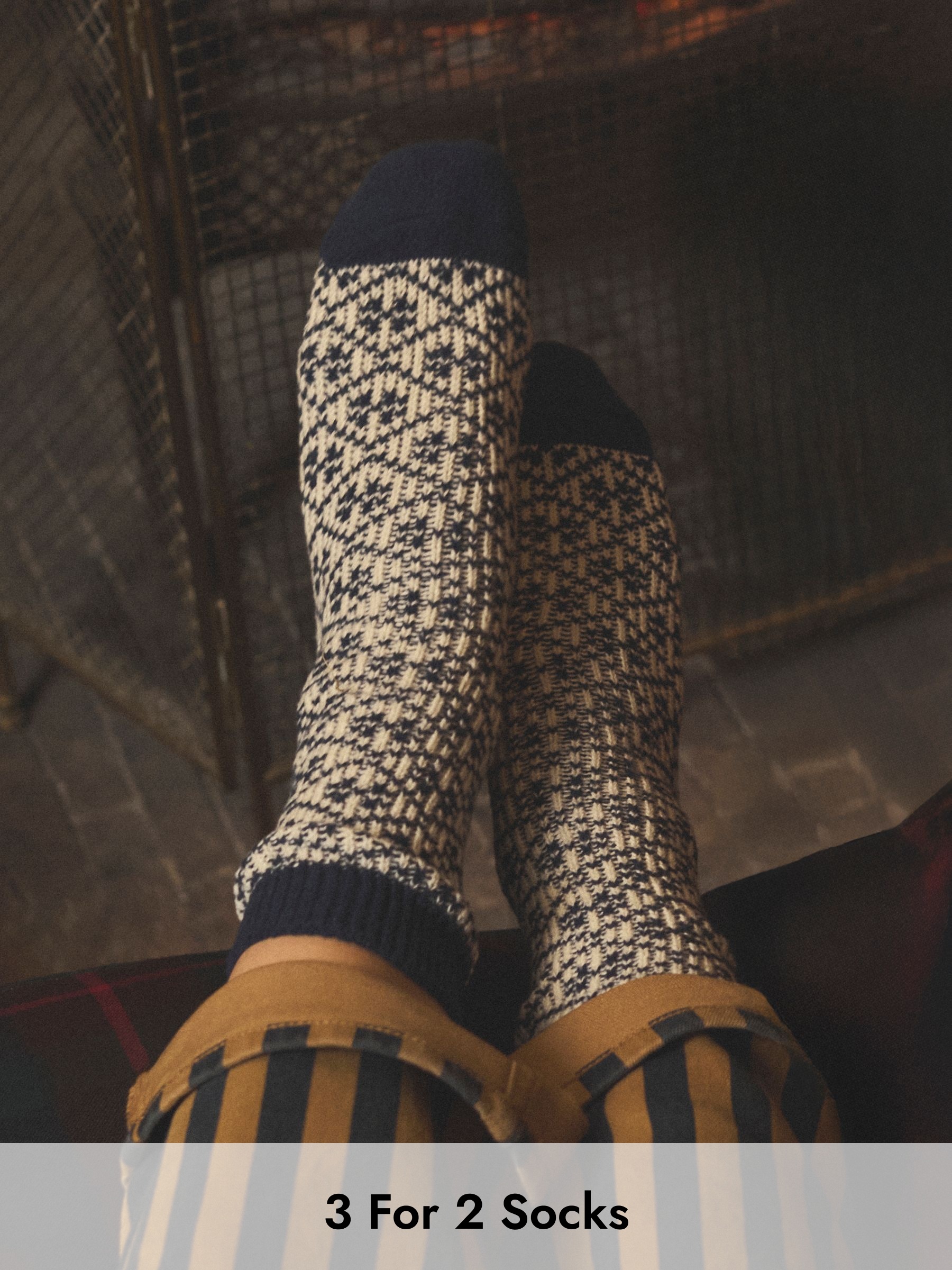 Women's Cosy Navy Socks (size 4-8) (AT6945) | £9.95