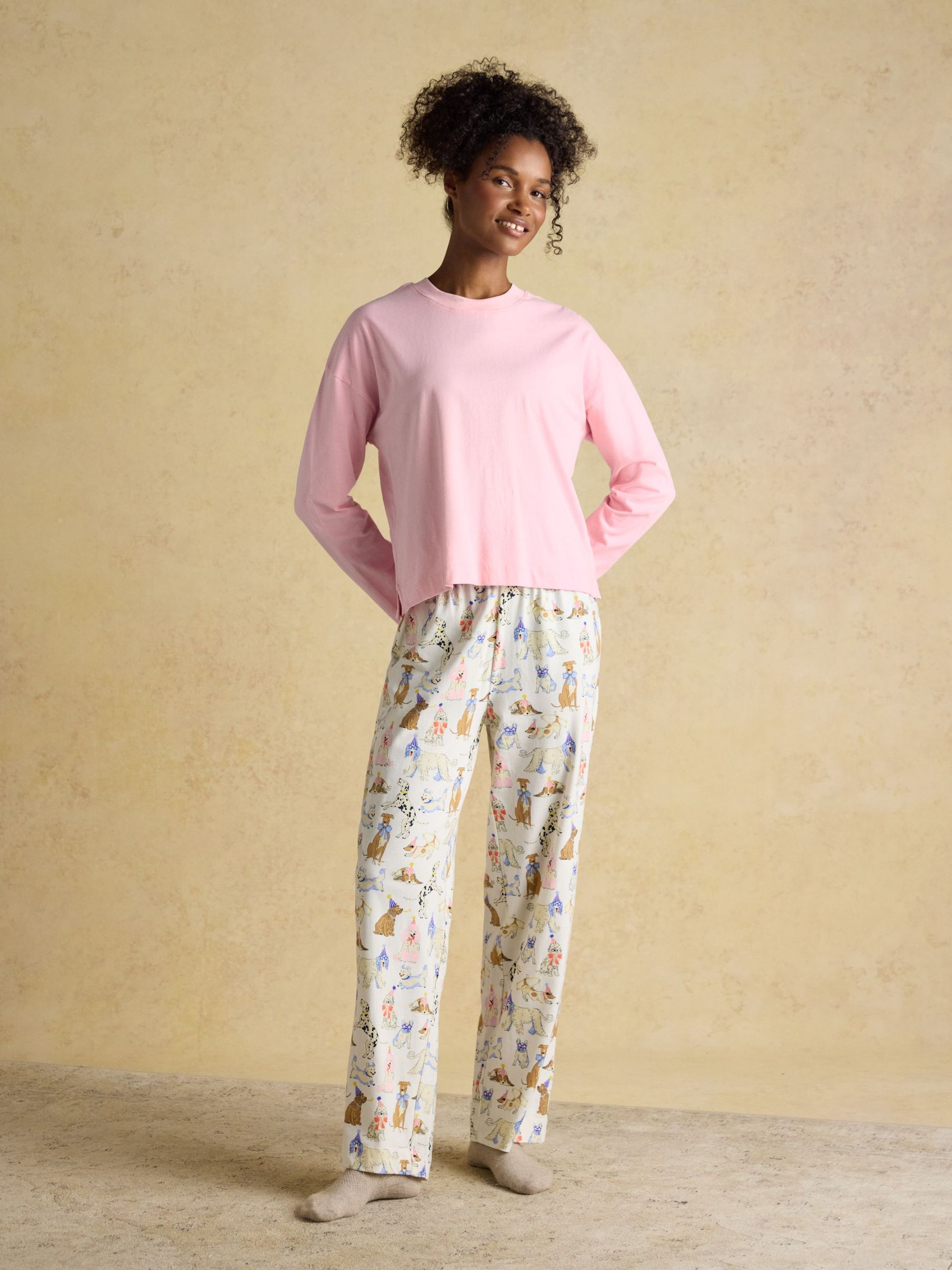 Lyla Pink & Cream Party Dogs Long Sleeve Jersey Cotton Pyjama Set (AT7634) | £39