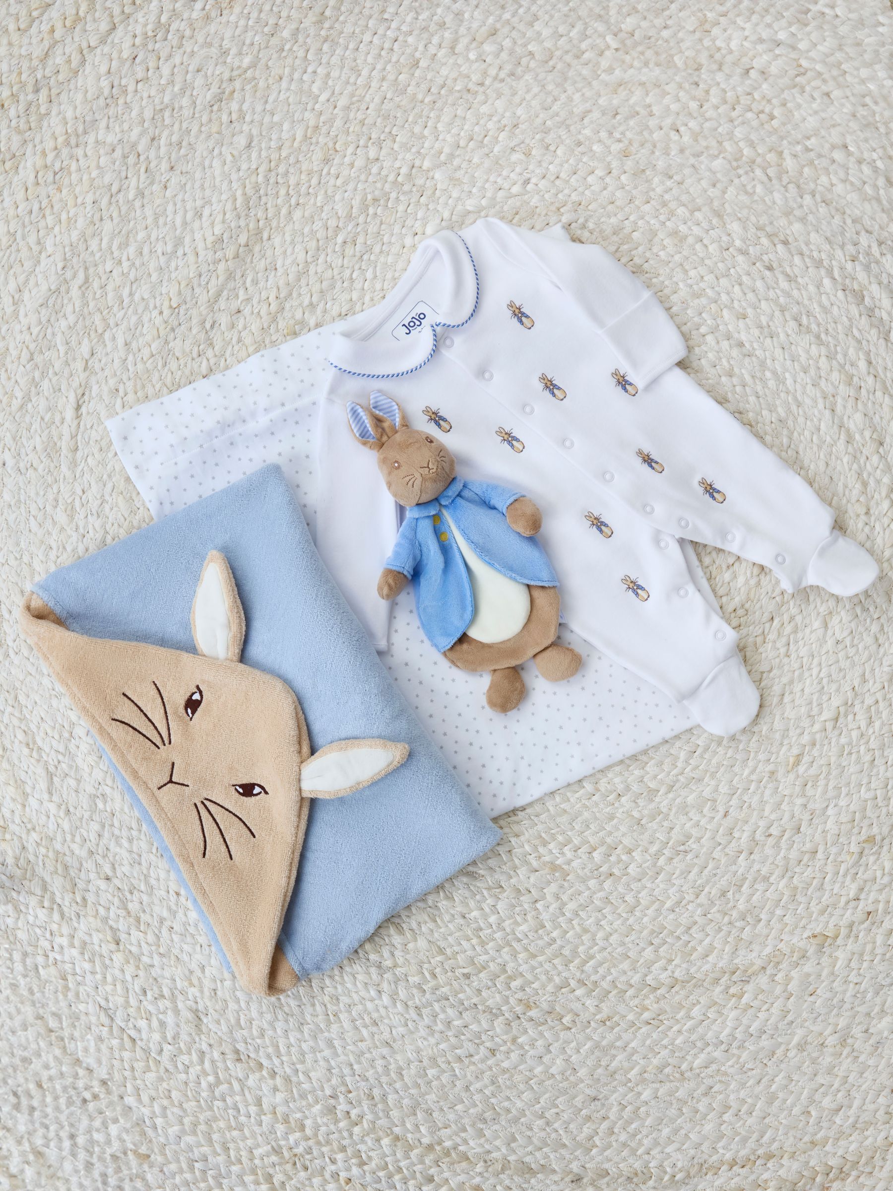 Peter Rabbit - Sleepsuit & Hooded Towel Gift Set (0-3 Months)