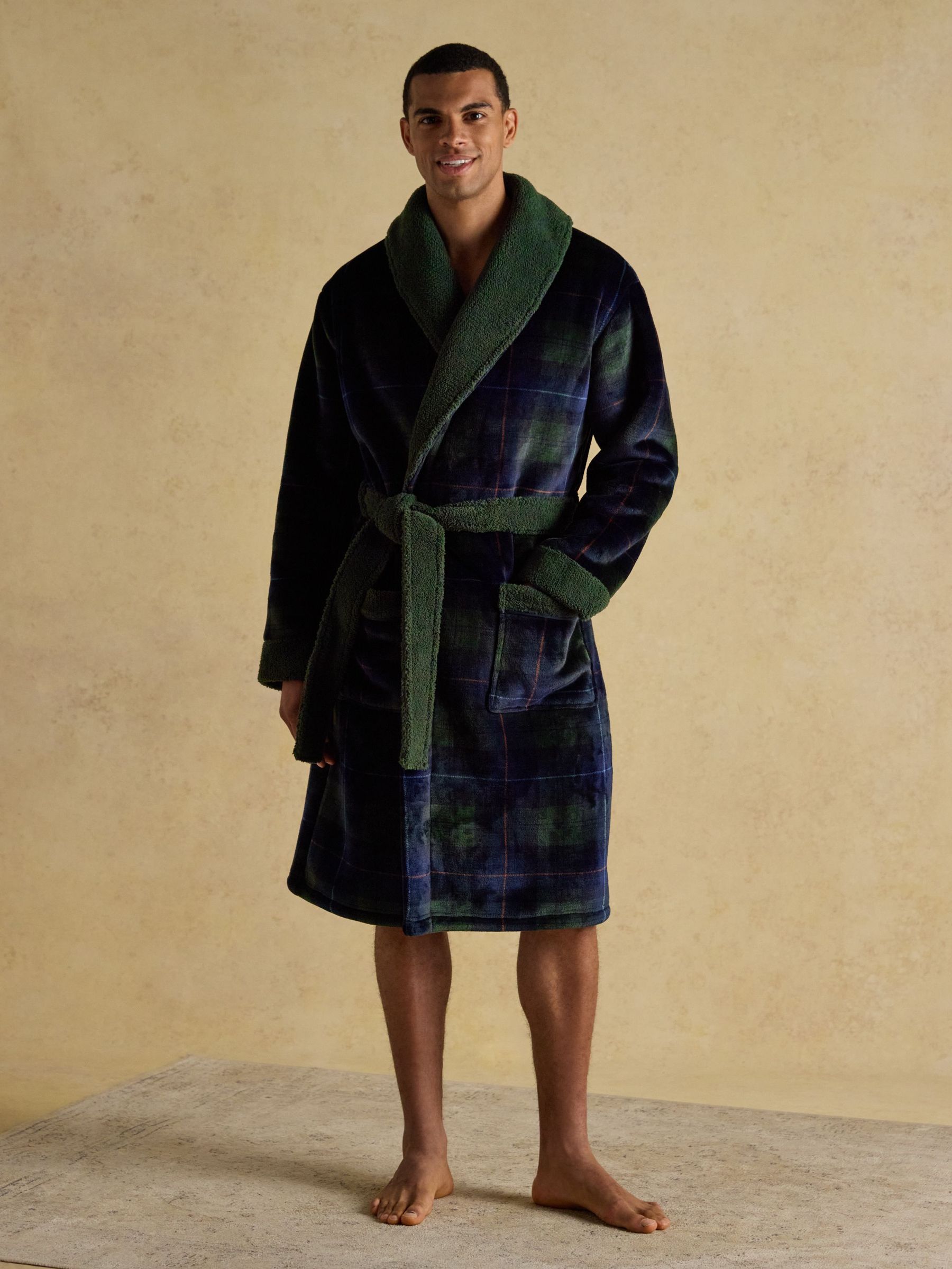 Montague Green/Navy Fleece Dressing Gown (AU9634) | £70