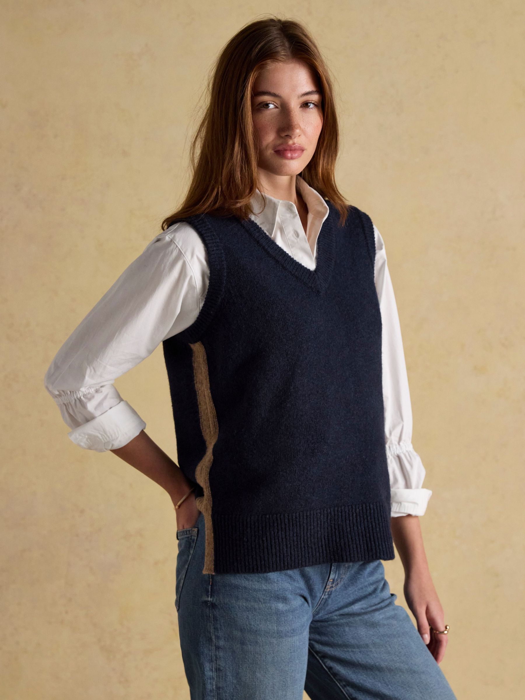 Holly Navy V-Neck Longline Knitted Vest (AV0820) | £44