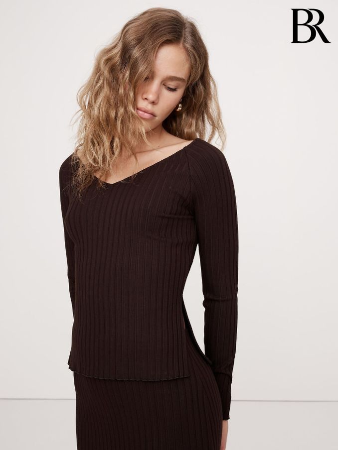 Banana Republic Brown Wide Ribbed V-Neck Top (AV8663) | £24
