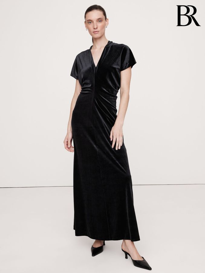 Banana Republic Black Bias-Cut Velvet Maxi Dress (AV8665) | £120