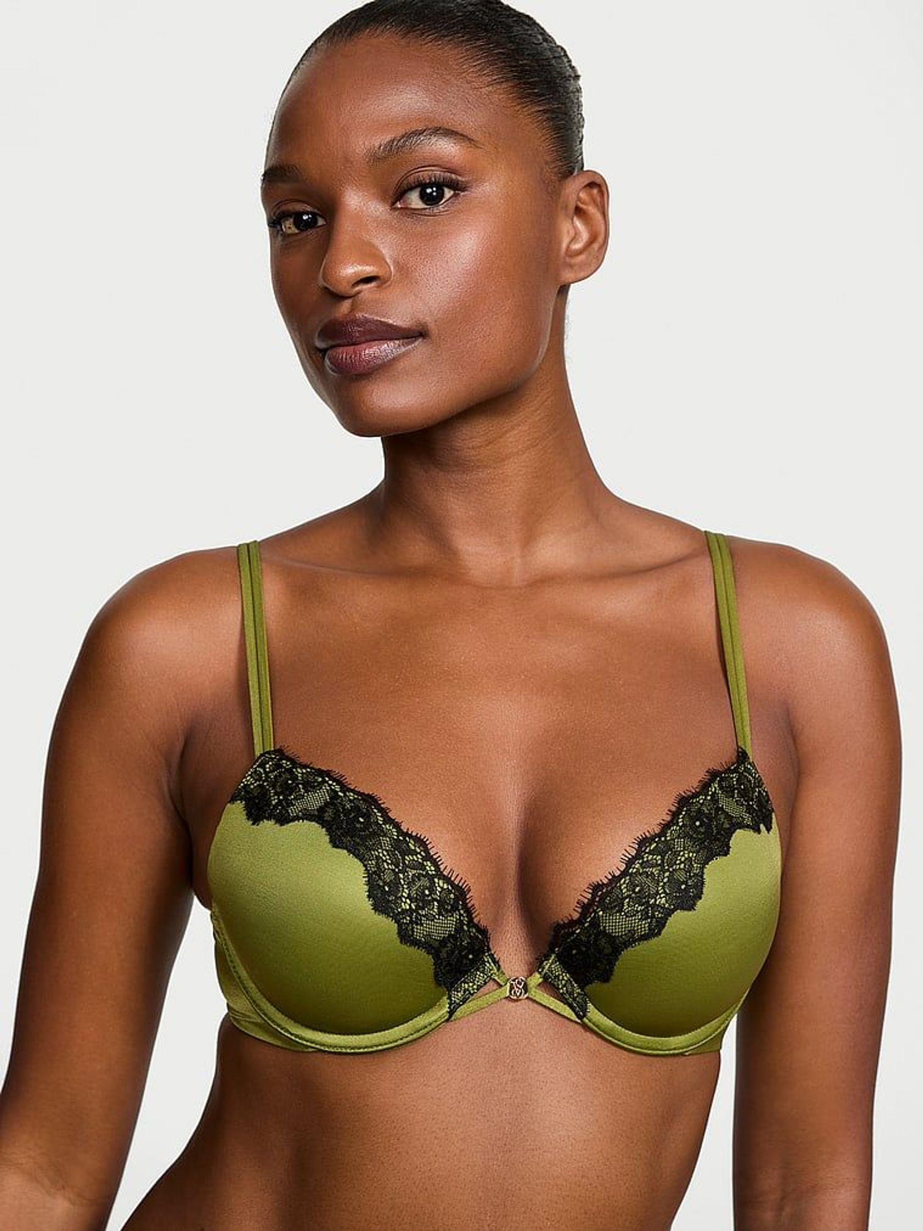 Pear Green Push Up Lace Trim Bra (AW5499) | £45