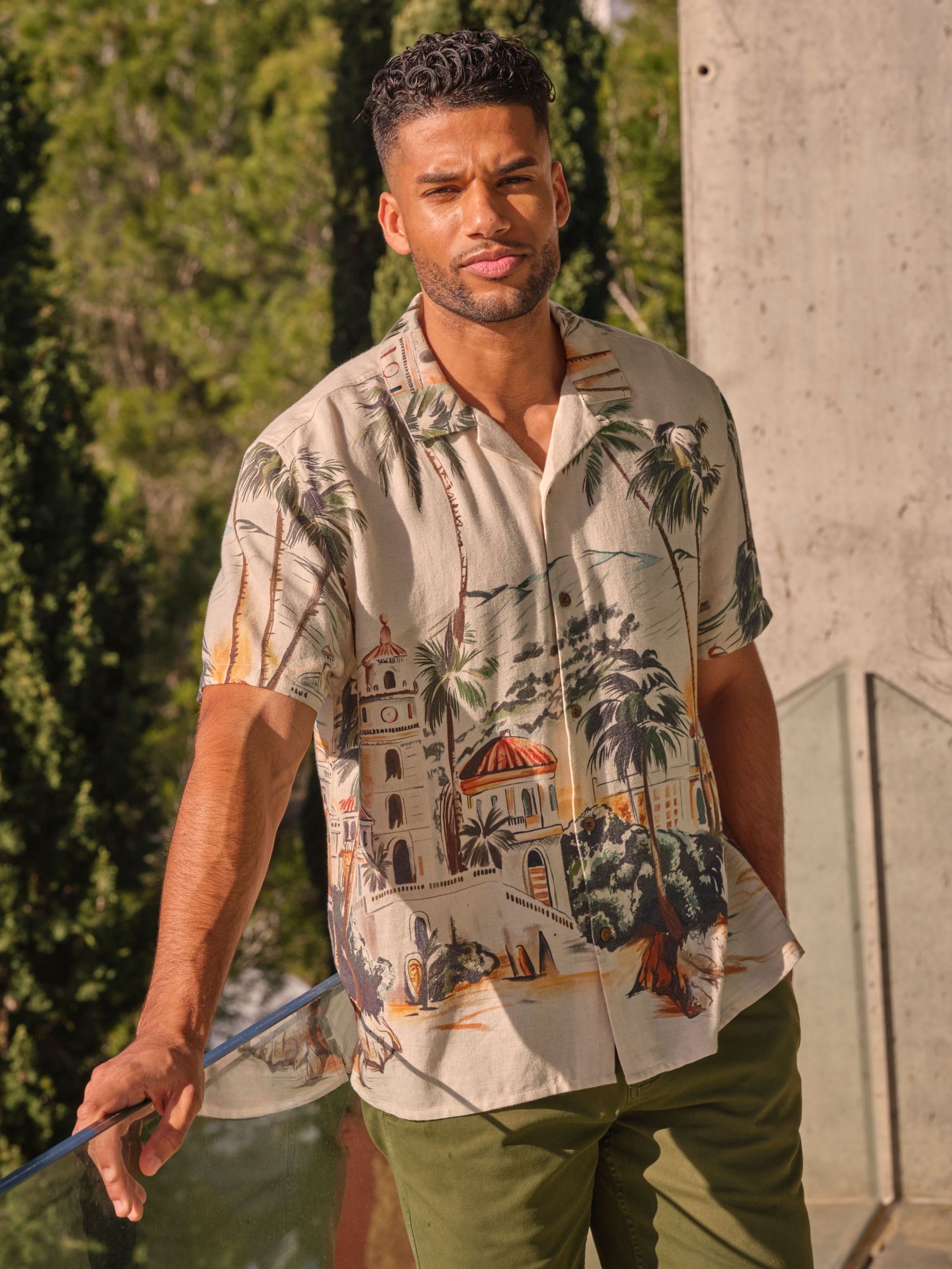 Light Natural Short Sleeve Scene Print Shirt (AY2532) | £44