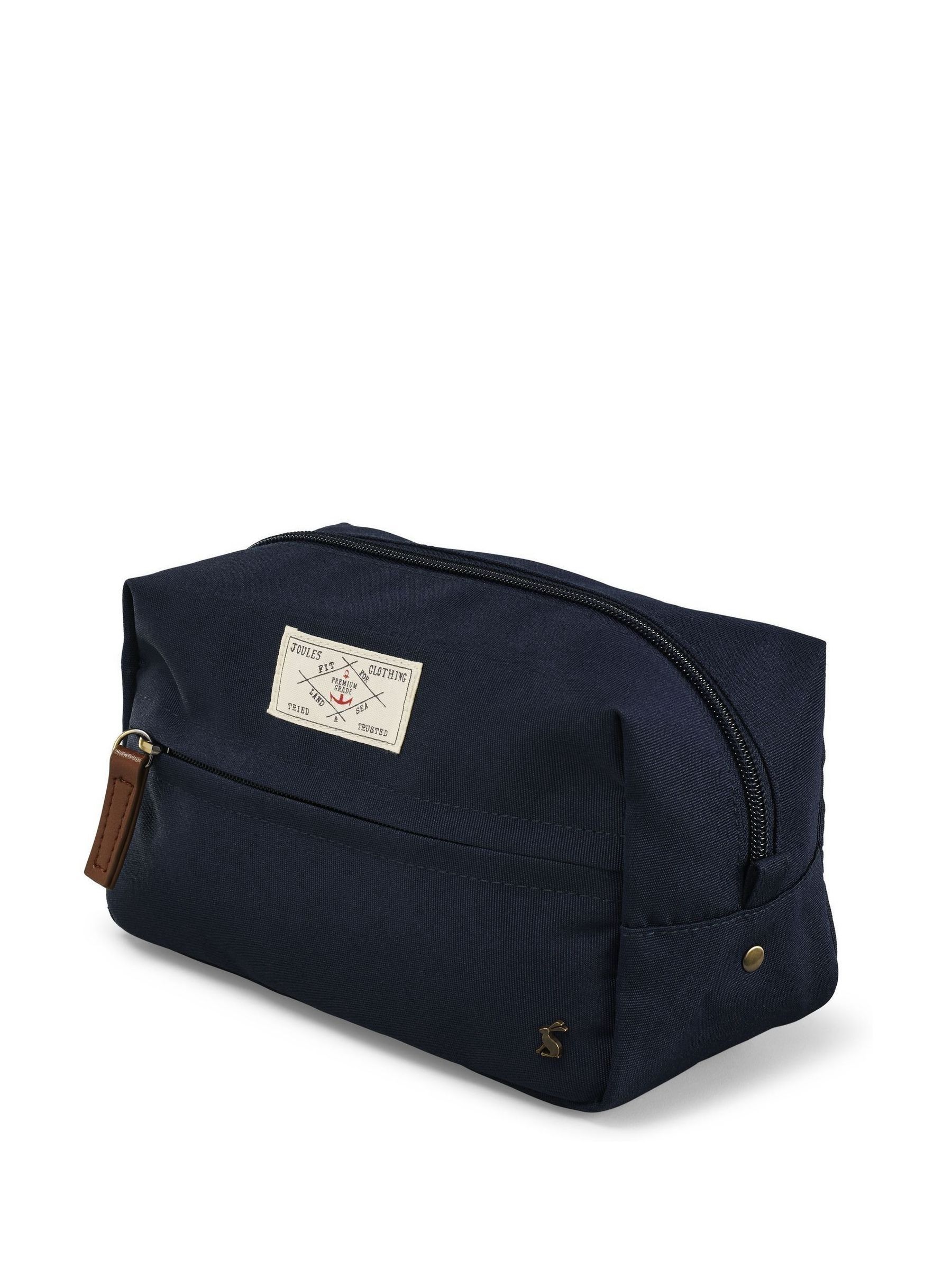 Blue Coast Washbag (AY5846) | £18