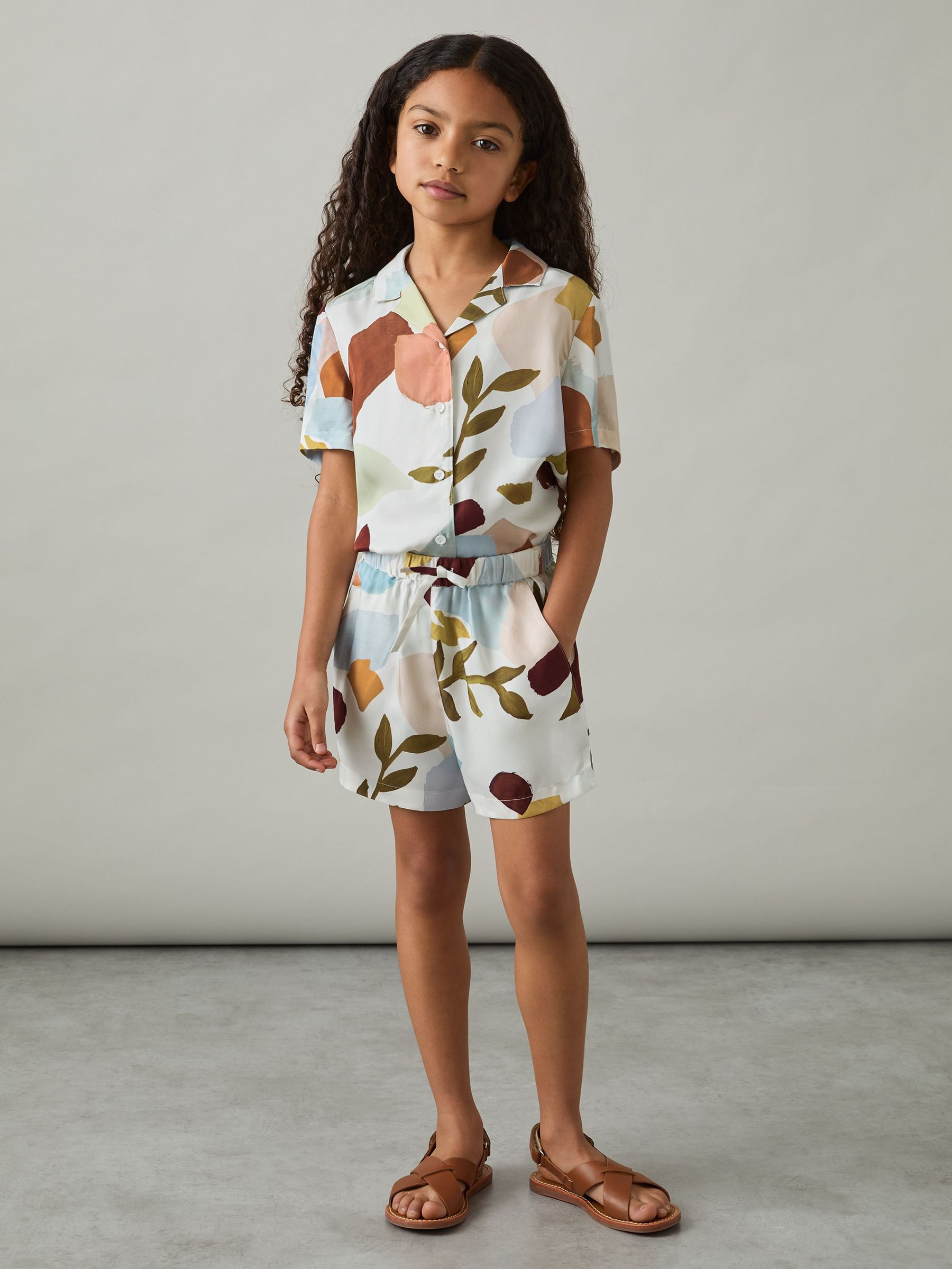 Printed Drawstring-Waist Shorts in Multi (AY7541) | £38