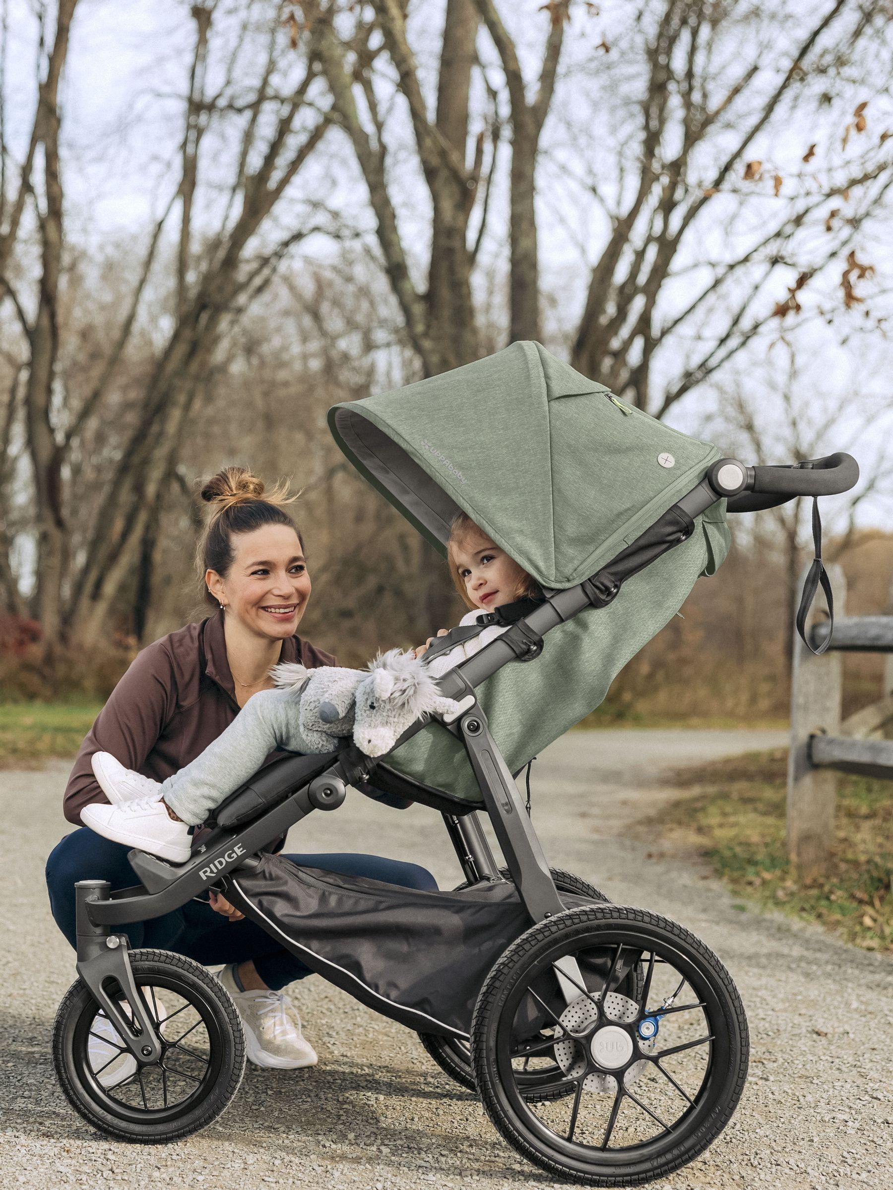 UPPAbaby Gwen RIDGE Pushchair (AY9512) | £700